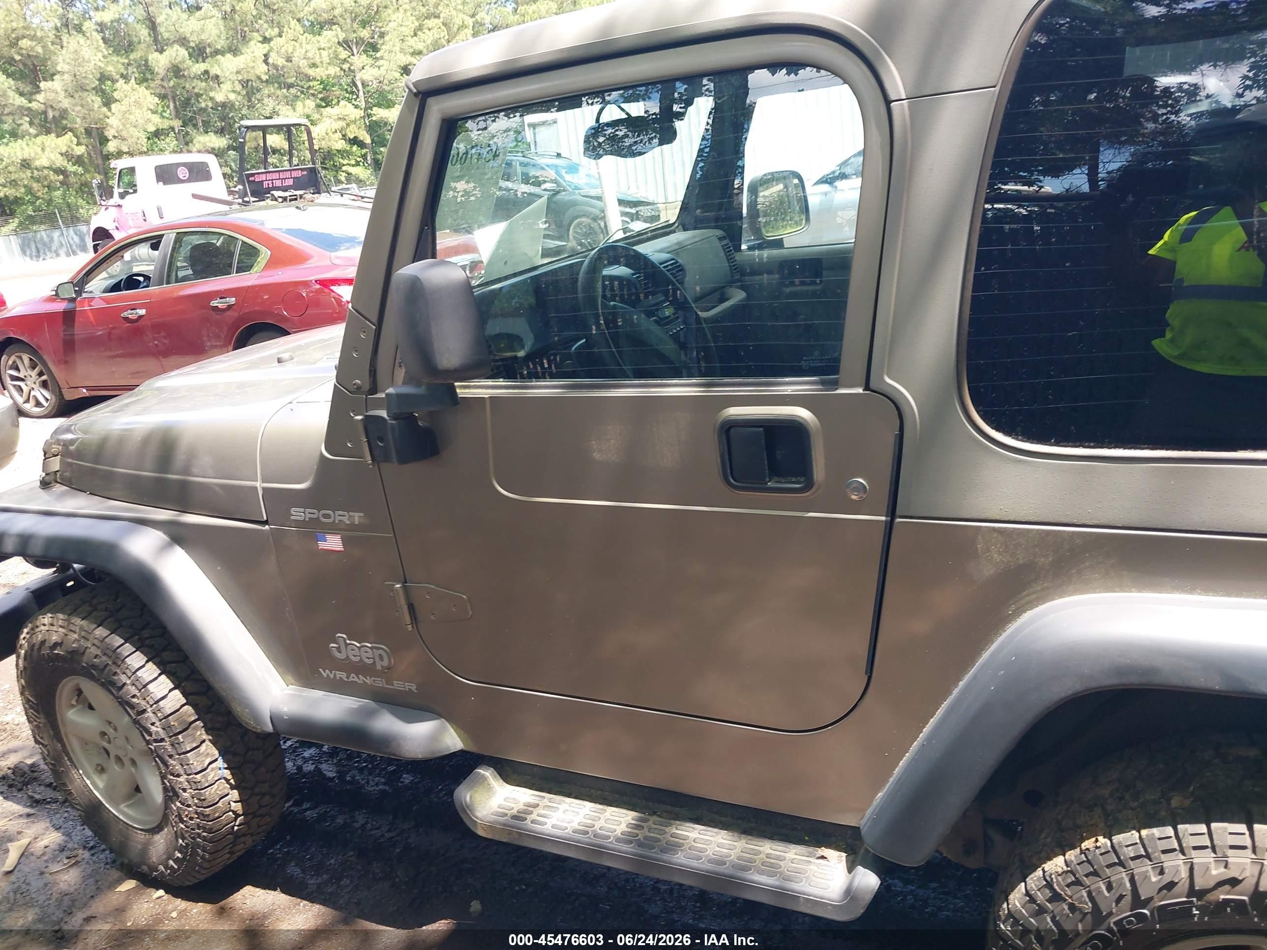 2003 Jeep Wrangler Sport Золотой vin: 1J4FA49S33P332653