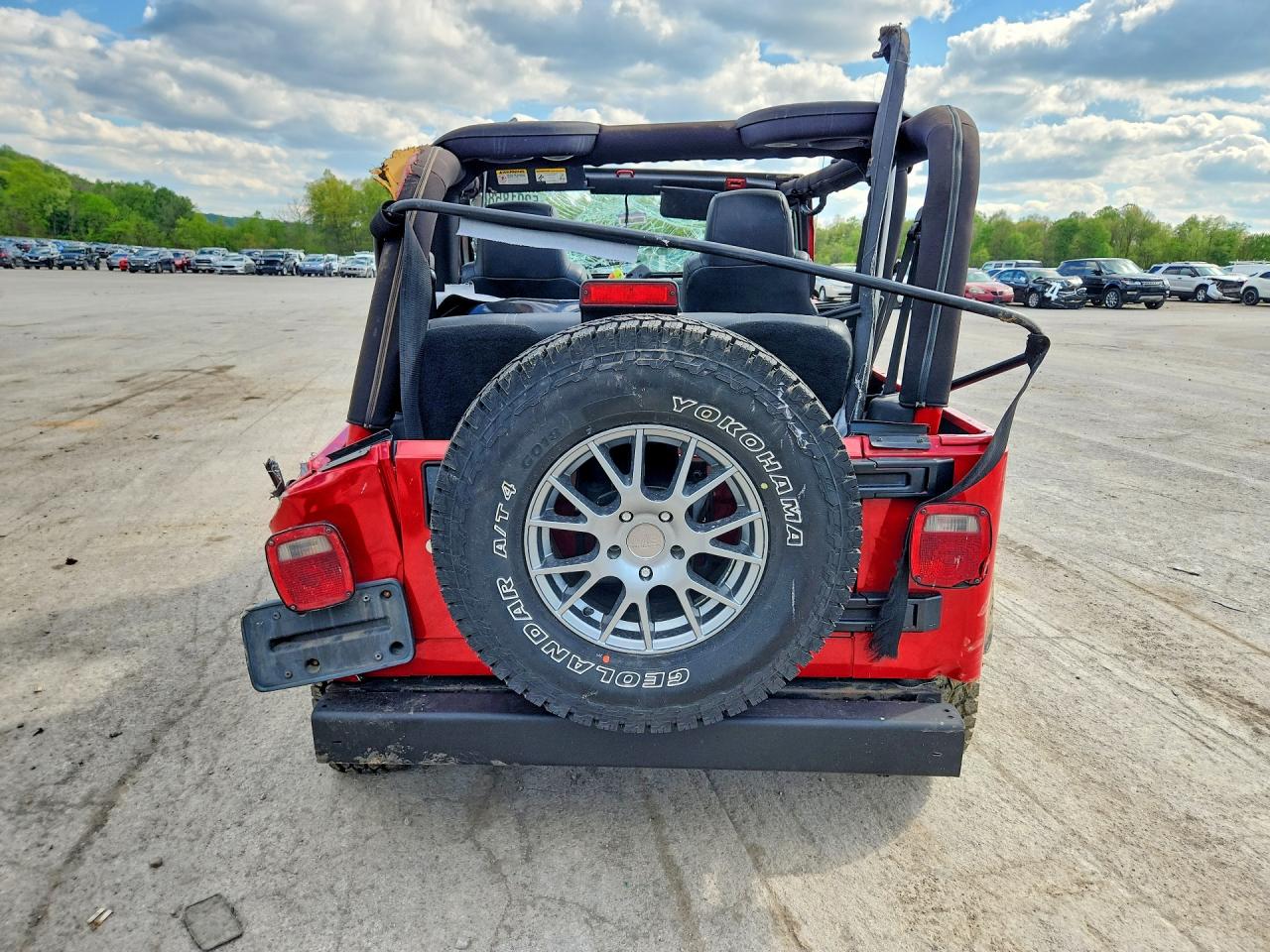 2004 Jeep Wrangler / Tj Sport Red vin: 1J4FA49S34P755458