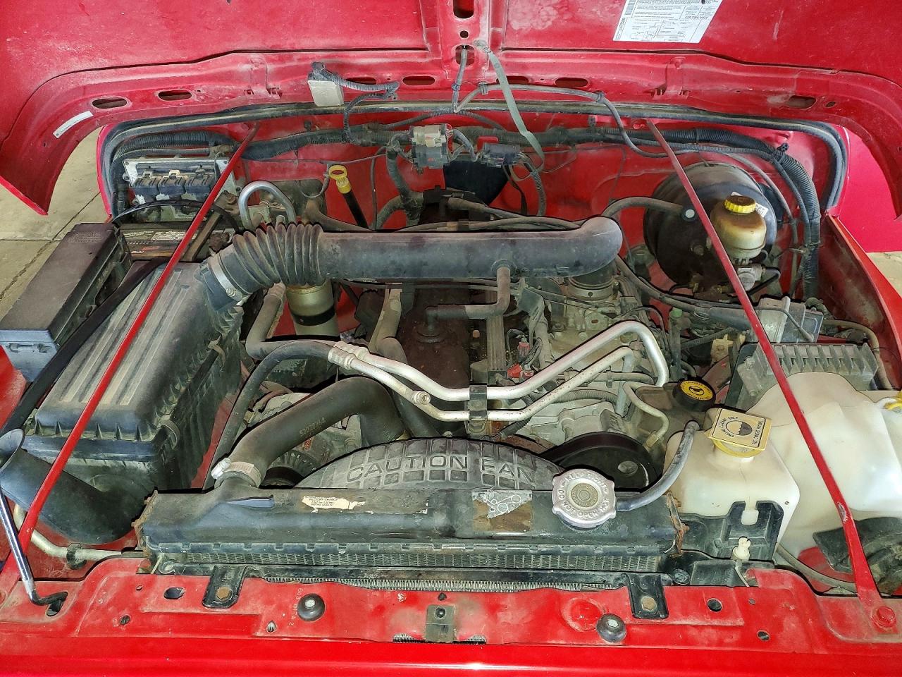 2004 Jeep Wrangler / Tj Sport Red vin: 1J4FA49S44P743691