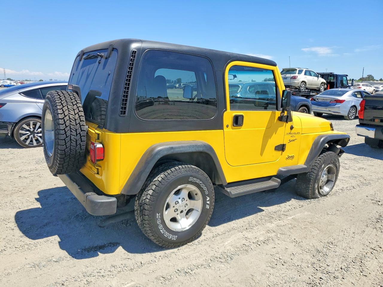 2001 Jeep Wrangler / Tj Sport Желтый vin: 1J4FA49S51P315902