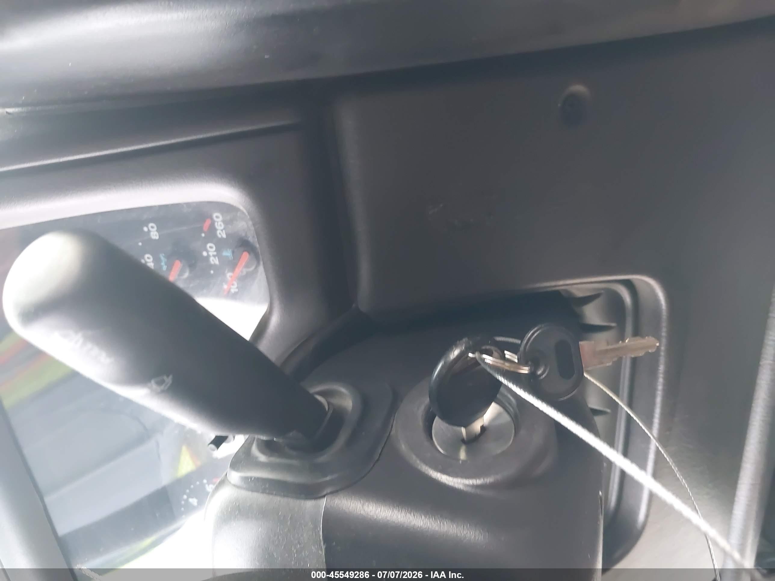2002 Jeep Wrangler Sport Белый vin: 1J4FA49S52P702807