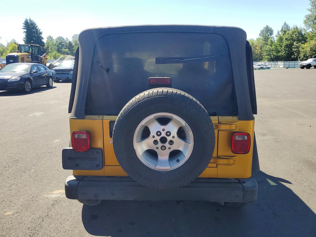 2003 Jeep Wrangler / Tj Sport Золотой vin: 1J4FA49S53P308354