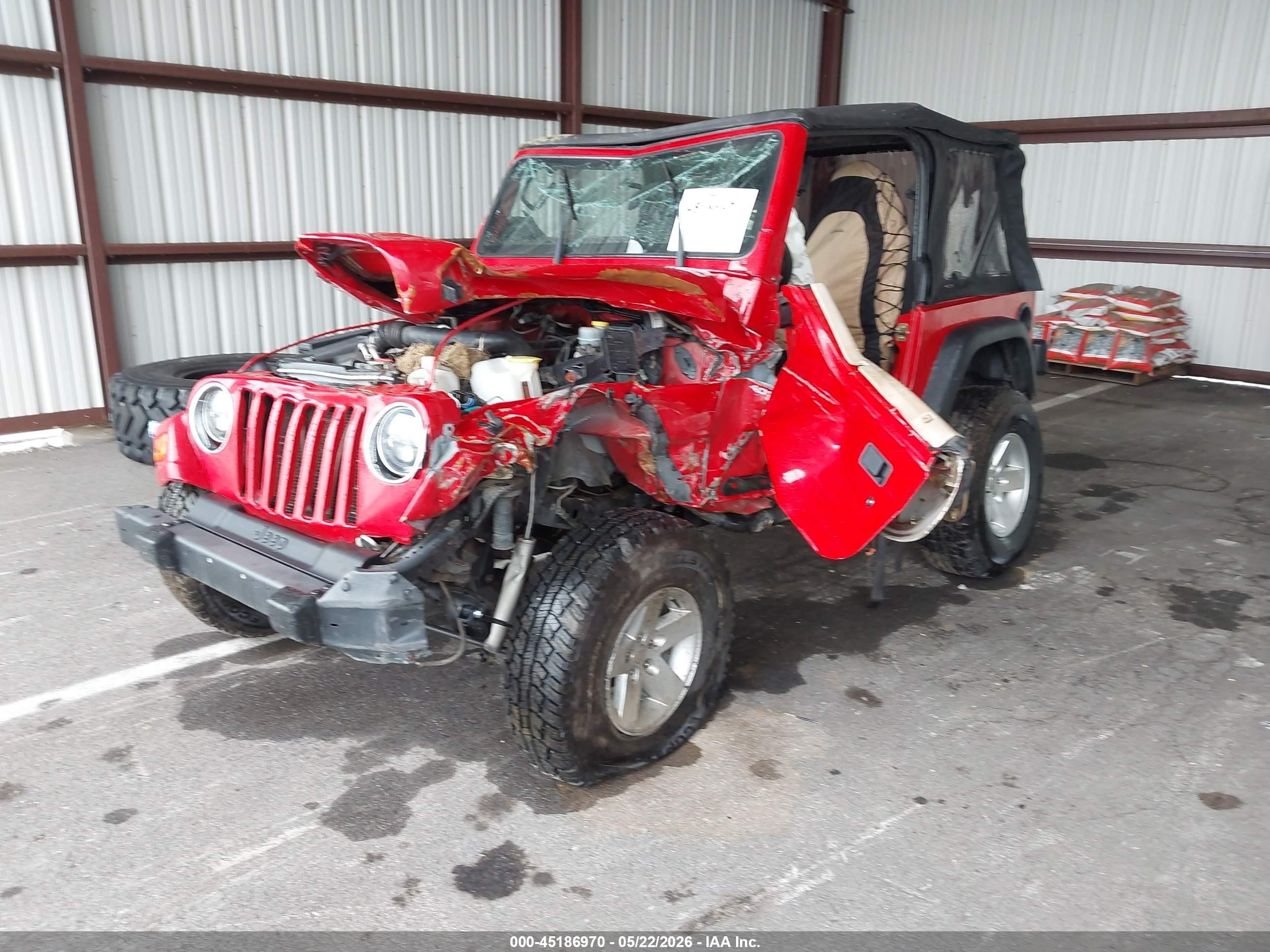 2000 Jeep Wrangler Sport Red vin: 1J4FA49S5YP775393