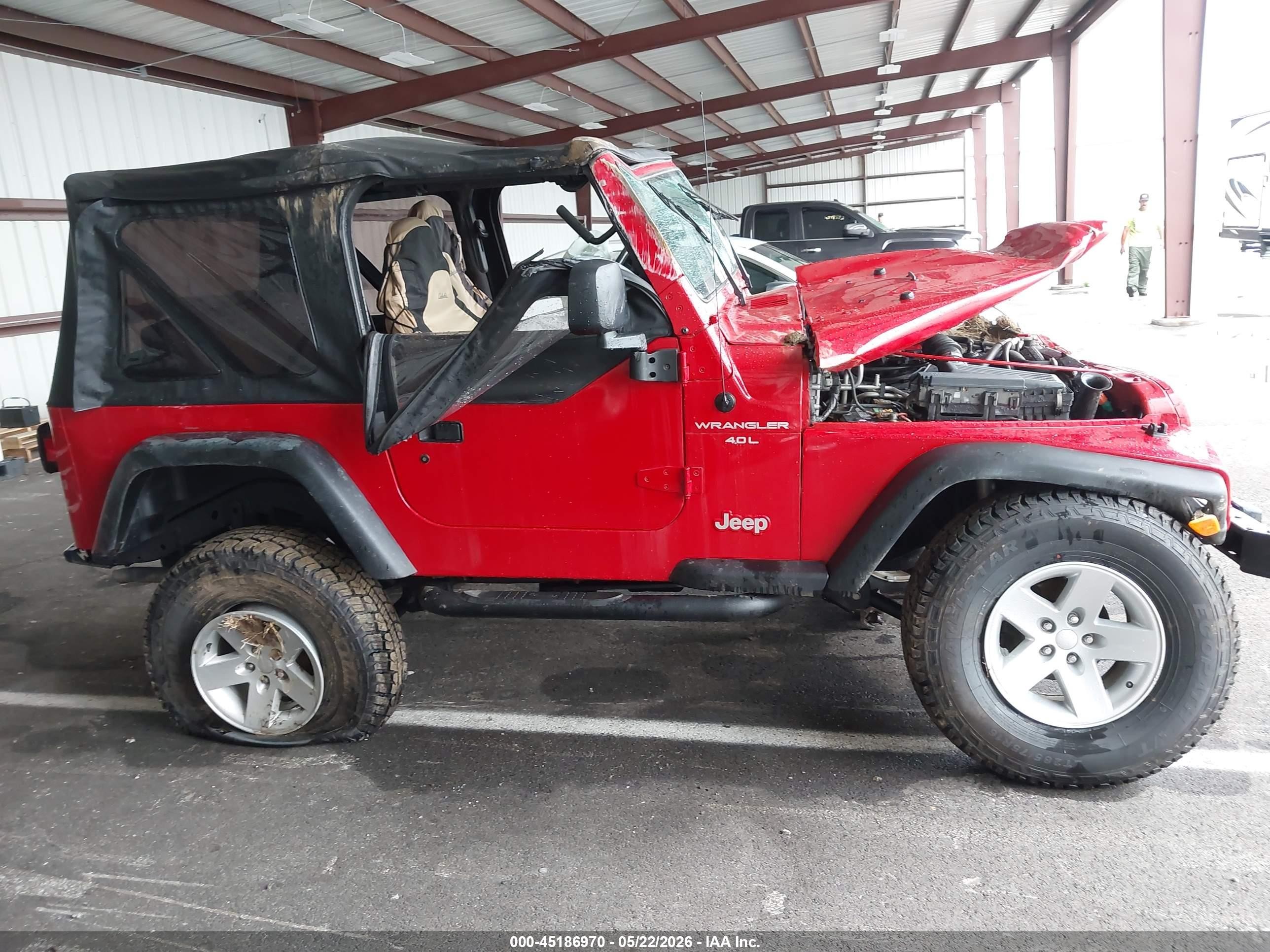 2000 Jeep Wrangler Sport Red vin: 1J4FA49S5YP775393