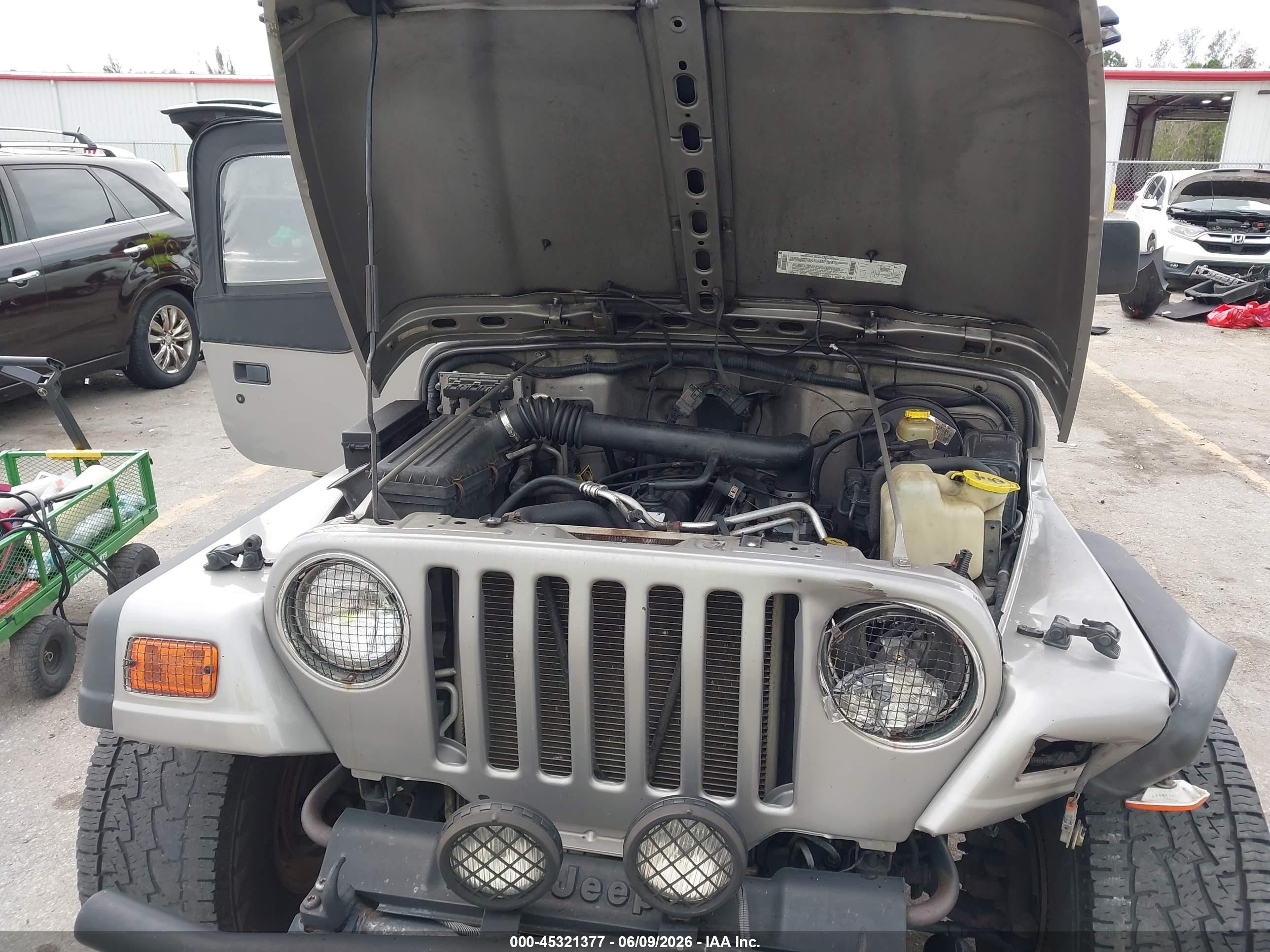 2002 Jeep Wrangler Sport Silver vin: 1J4FA49S62P701472