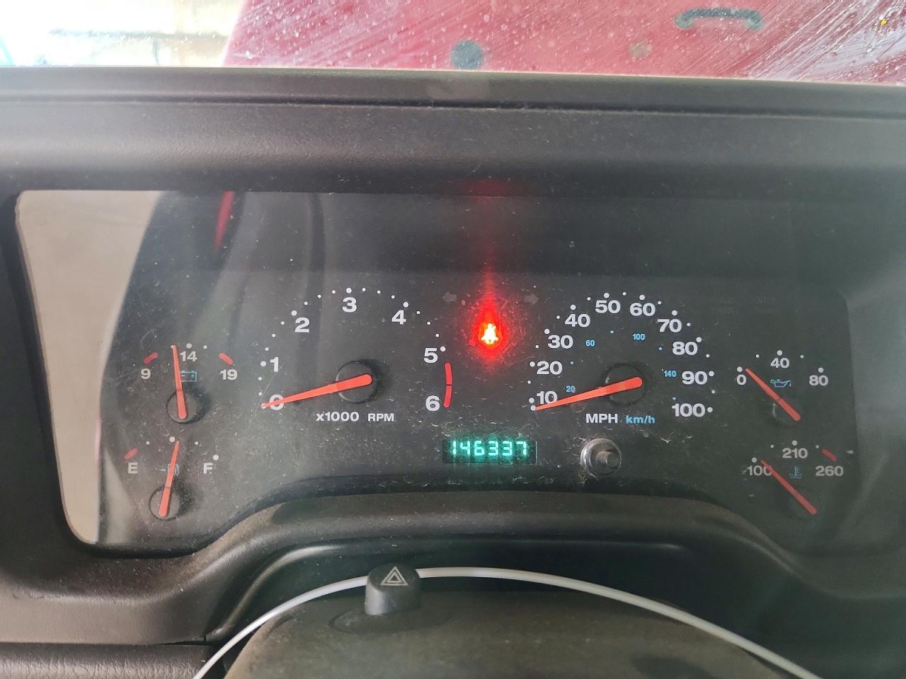 2002 Jeep Wrangler / Tj Sport Красный vin: 1J4FA49S62P770761