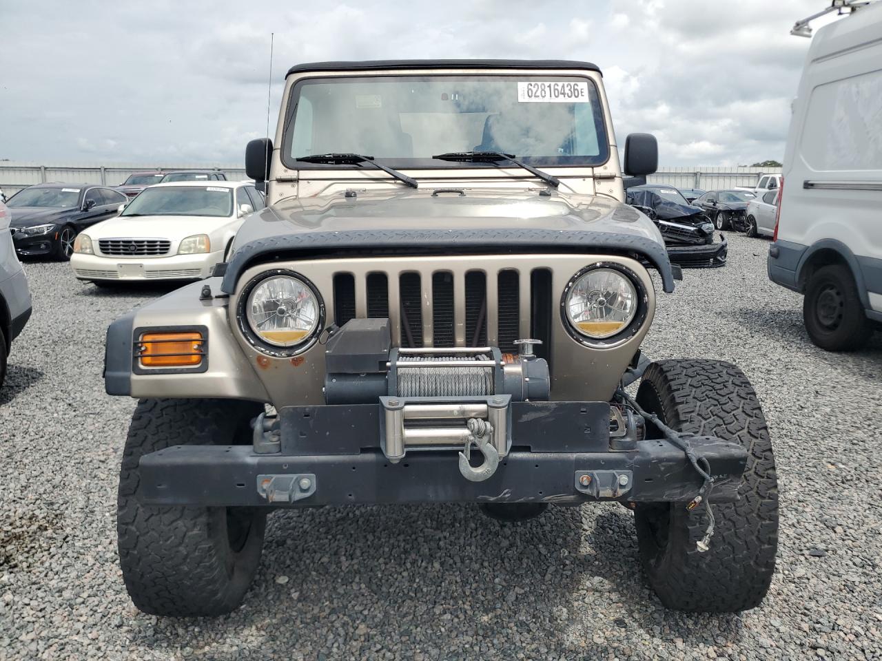 2003 Jeep Wrangler / Tj Sport Tan vin: 1J4FA49S63P361743