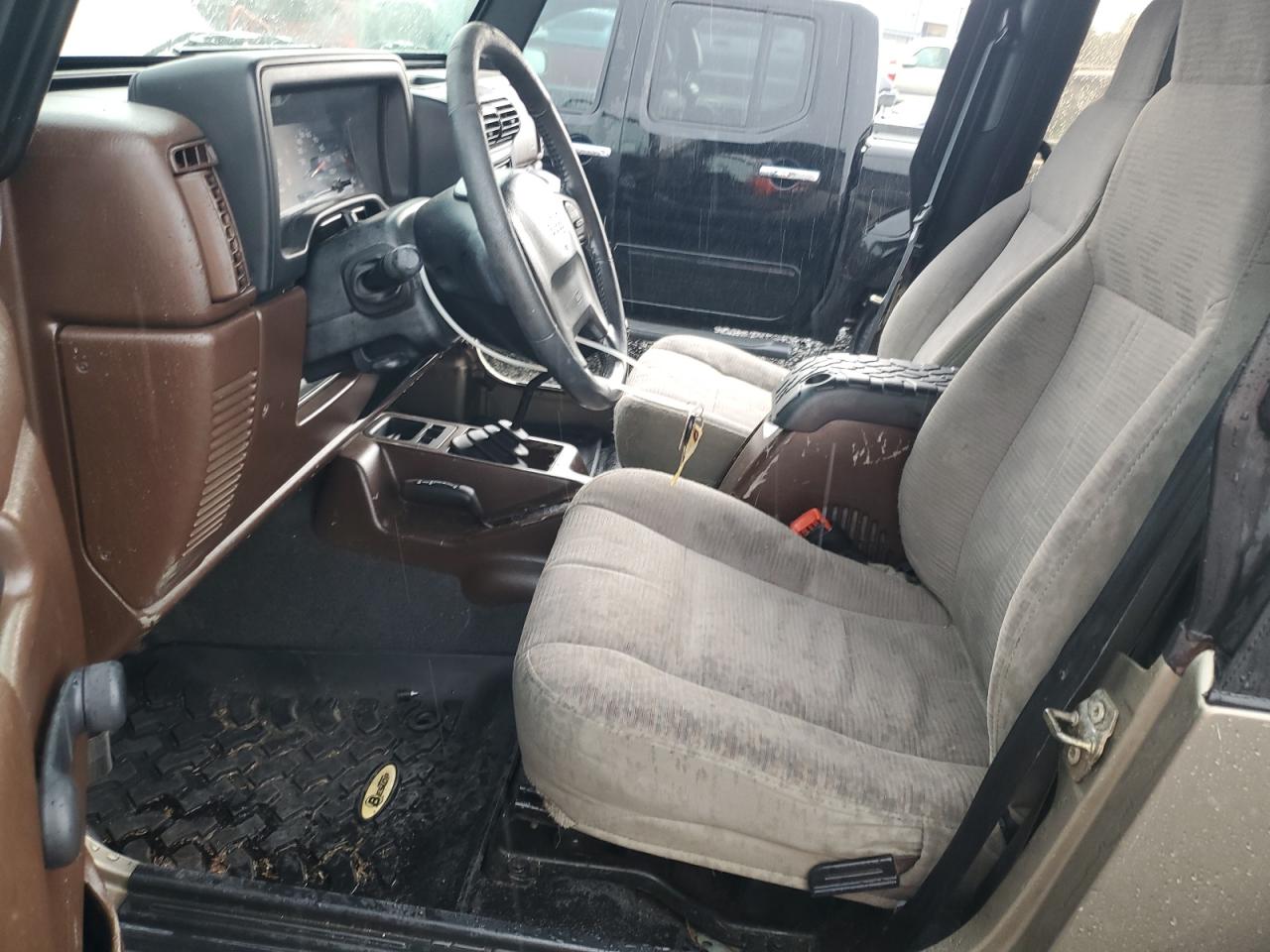 2003 Jeep Wrangler / Tj Sport Tan vin: 1J4FA49S63P361743