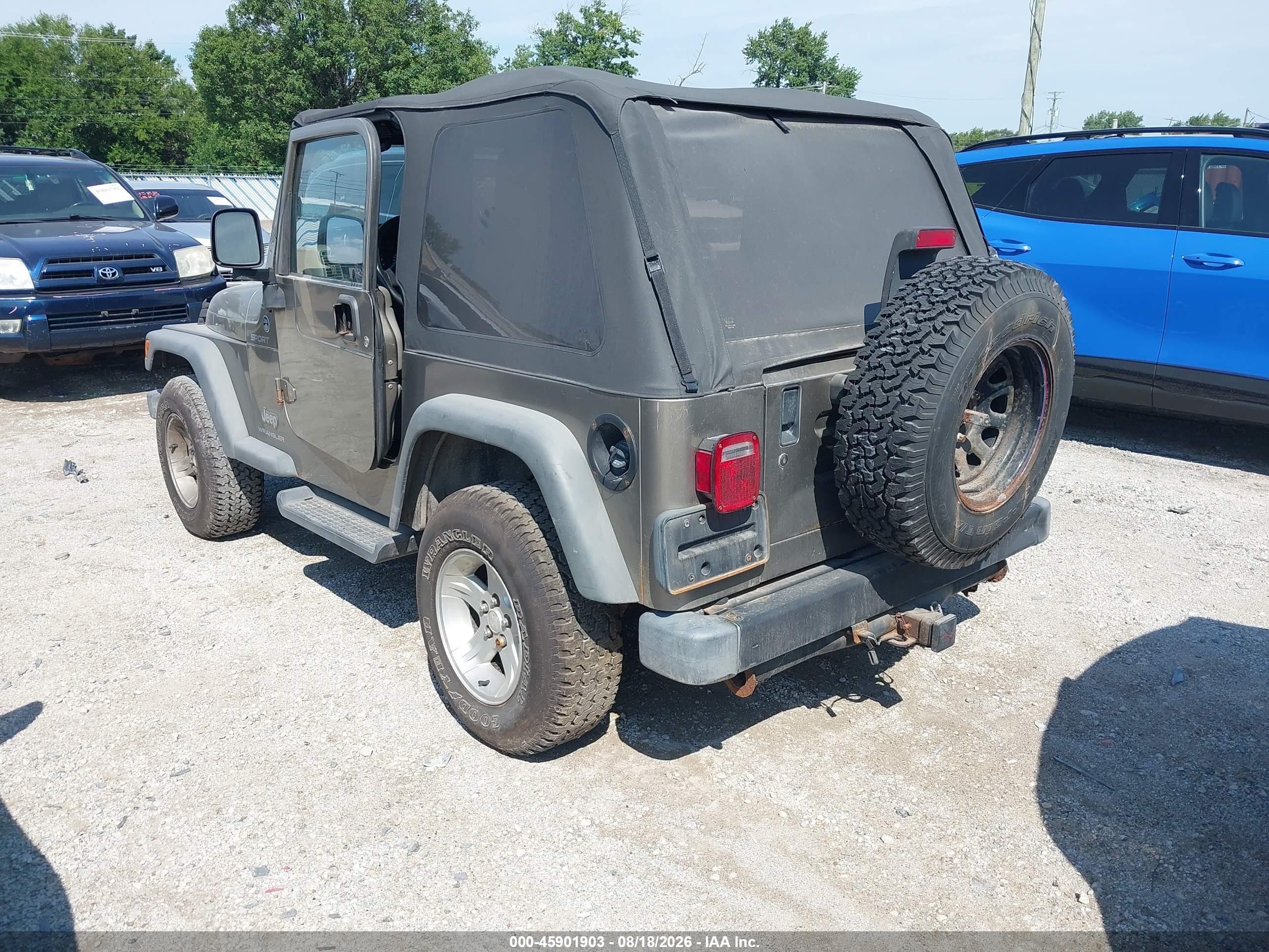2004 Jeep Wrangler Sport Tan vin: 1J4FA49S64P724088