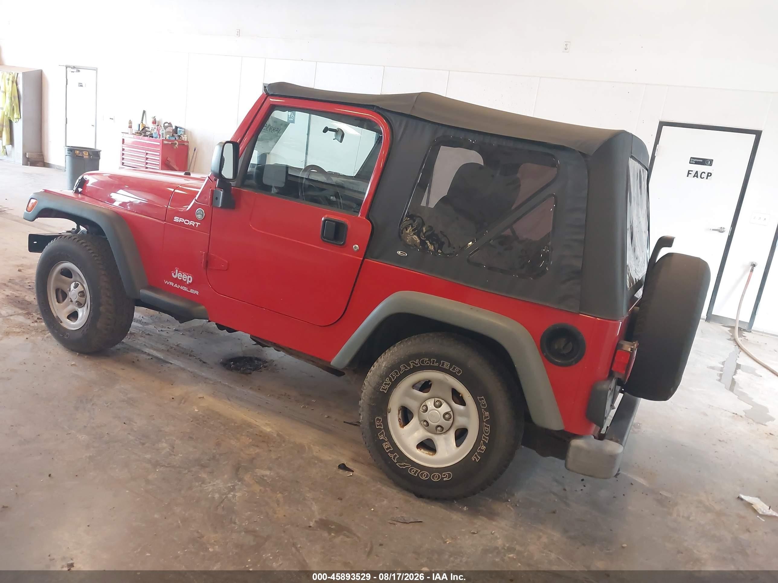 2005 Jeep Wrangler Sport Red vin: 1J4FA49S65P332391