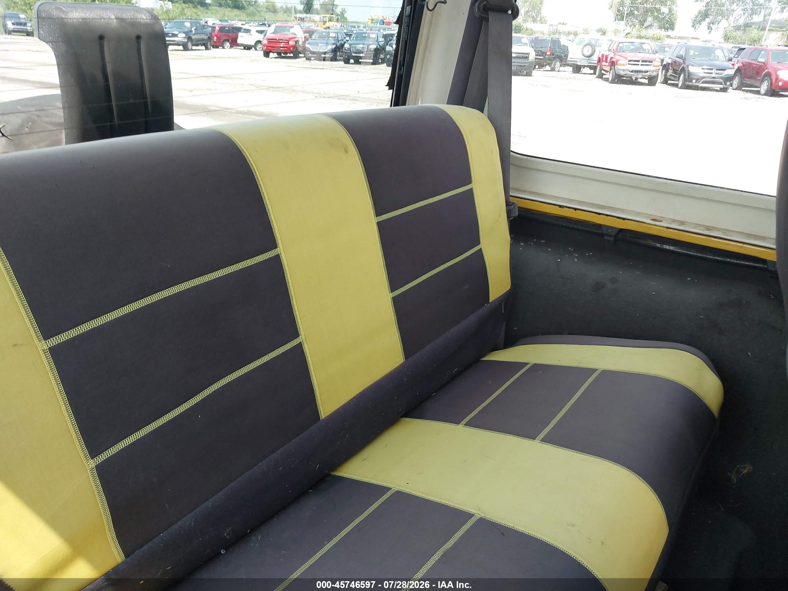 2000 Jeep Wrangler Sport Yellow vin: 1J4FA49S6YP726445