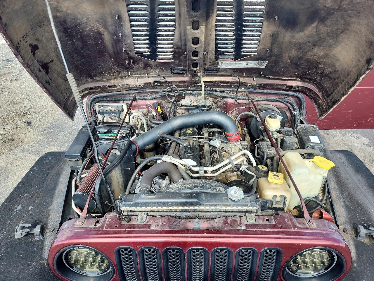 2002 Jeep Wrangler / Tj Sport Burgundy vin: 1J4FA49S72P710102