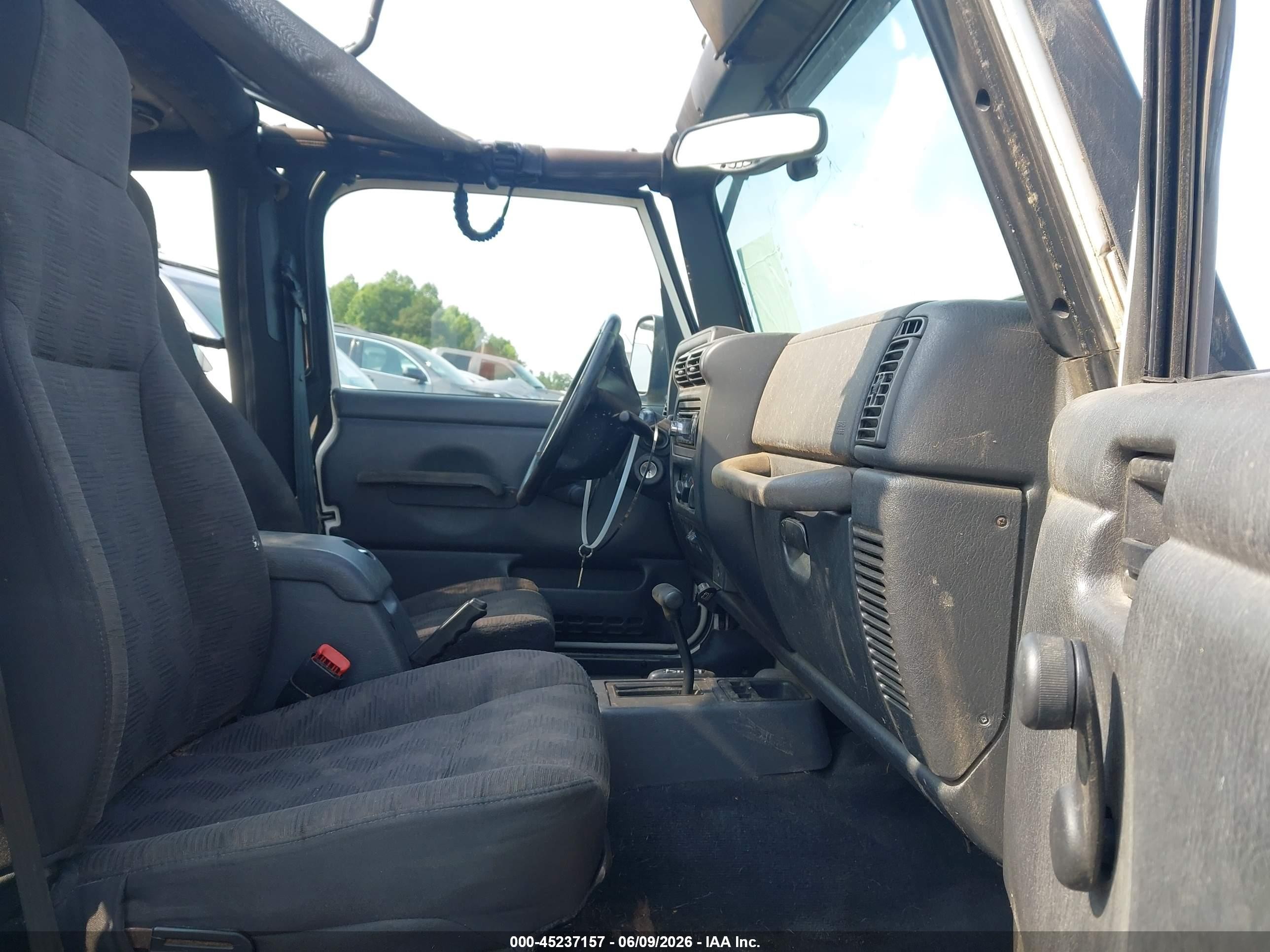2003 Jeep Wrangler Sport White vin: 1J4FA49S73P350122