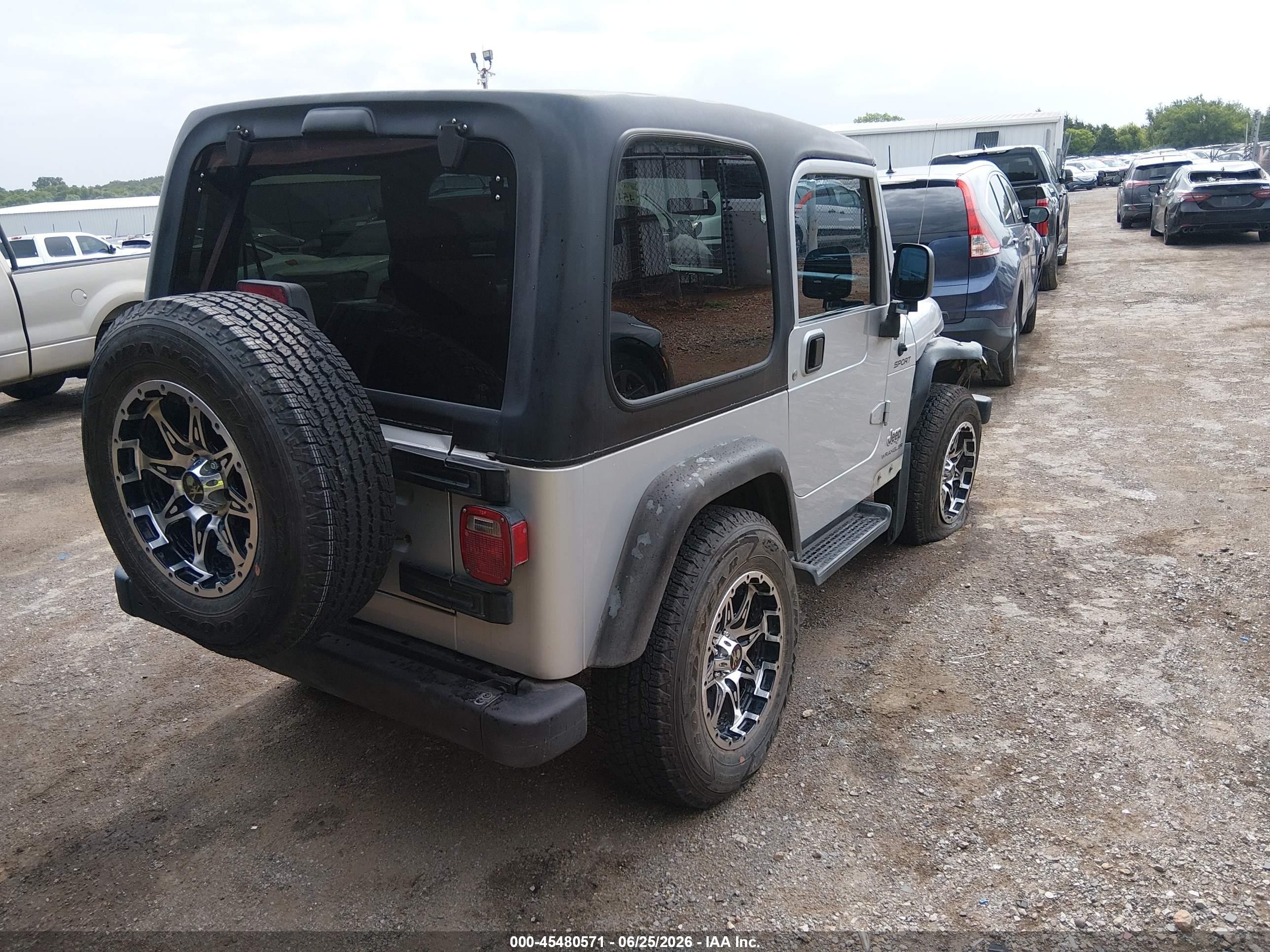 2005 Jeep Wrangler Sport Silver vin: 1J4FA49S75P347188