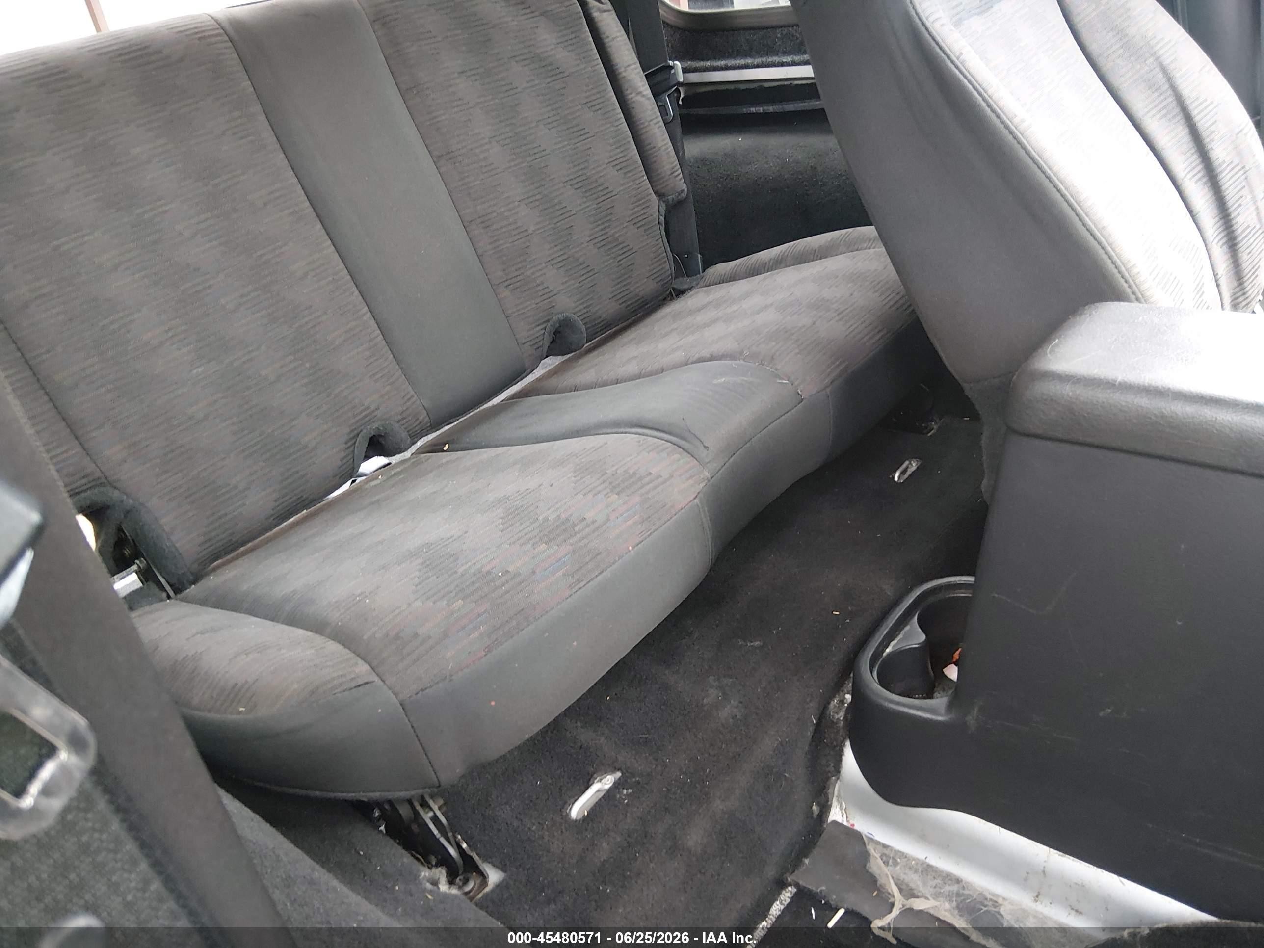 2005 Jeep Wrangler Sport Silver vin: 1J4FA49S75P347188