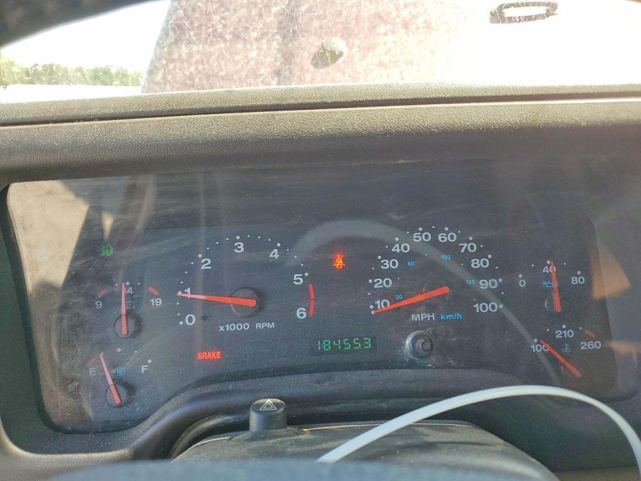 2002 Jeep Wrangler / Tj Sport Burgundy vin: 1J4FA49S82P701649