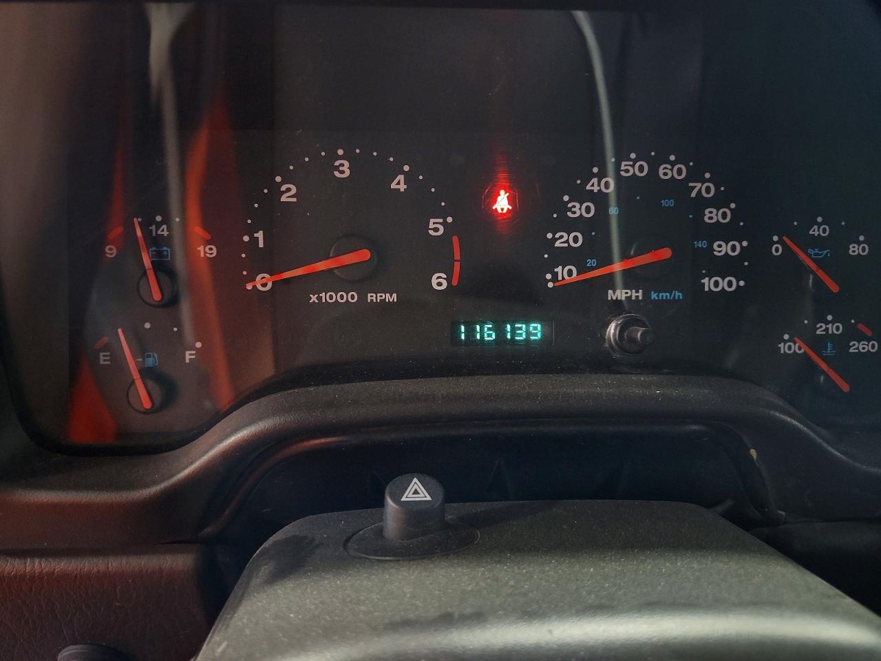 2001 Jeep Wrangler / Tj Sport Red vin: 1J4FA49S91P376007