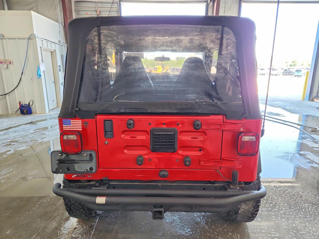 2001 Jeep Wrangler / Tj Sport Red vin: 1J4FA49S91P376007