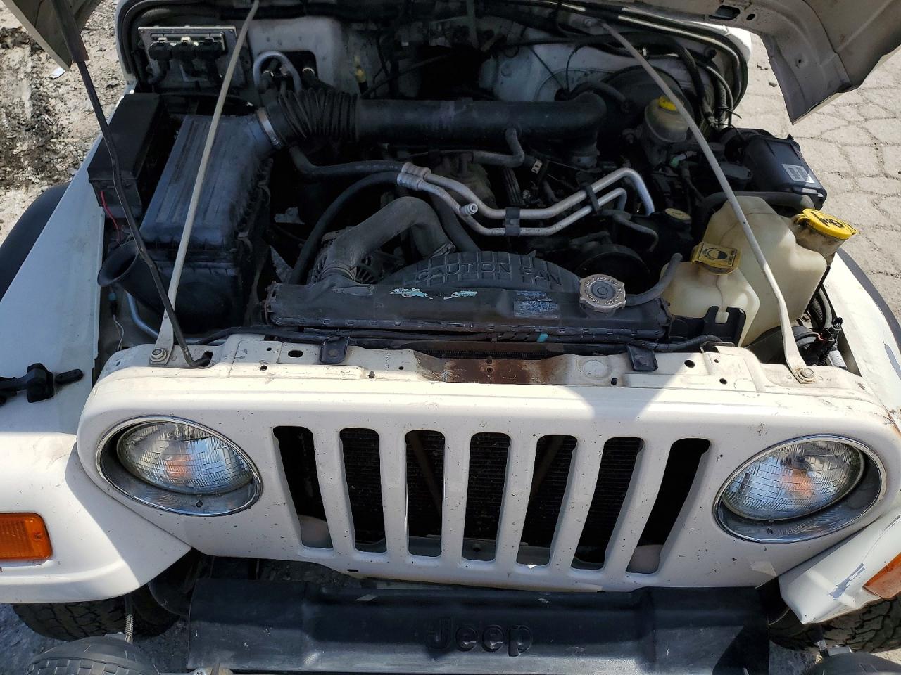 2002 Jeep Wrangler / Tj Sport White vin: 1J4FA49S92P755378