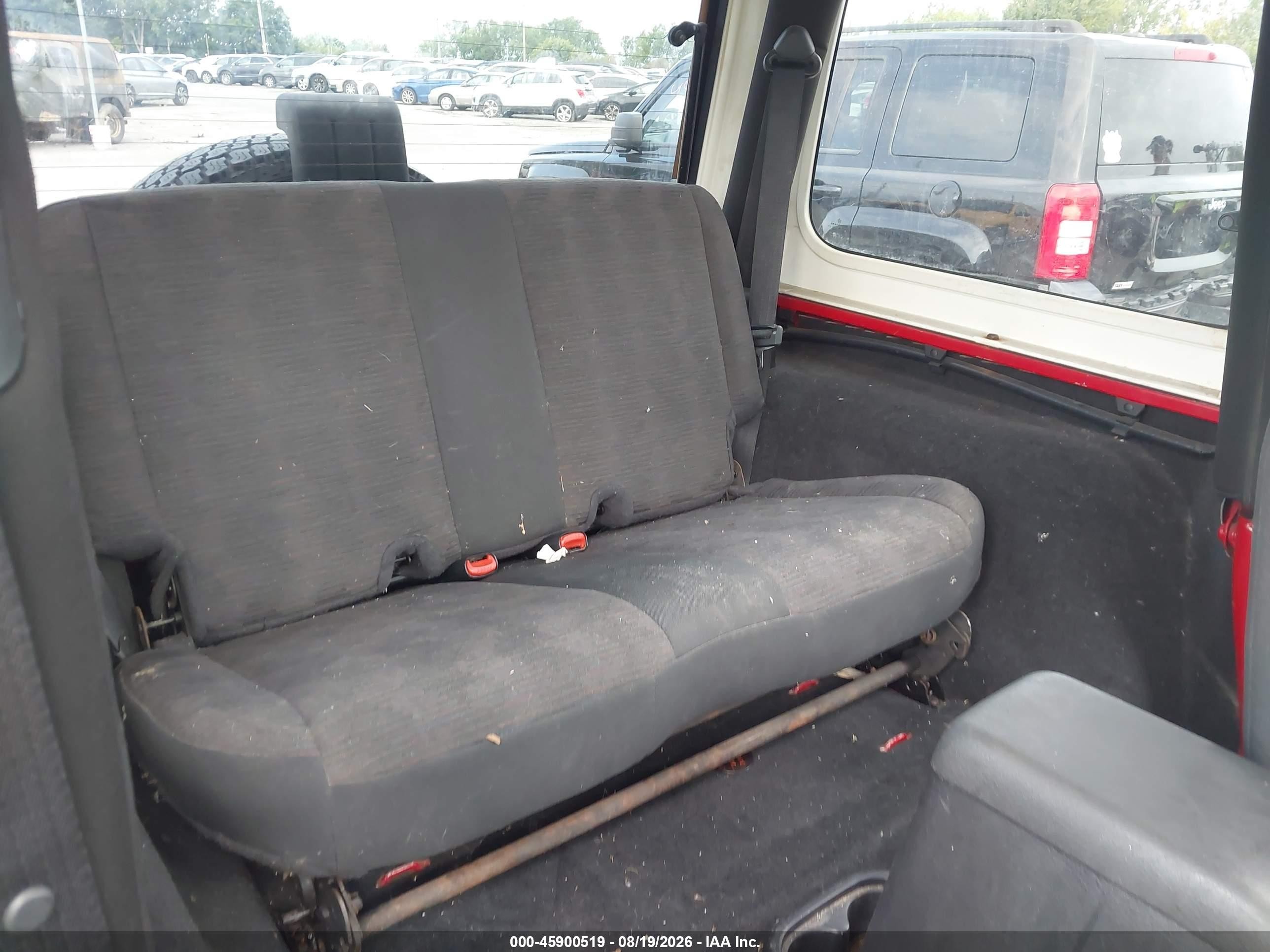 2005 Jeep Wrangler Sport Red vin: 1J4FA49S95P388230