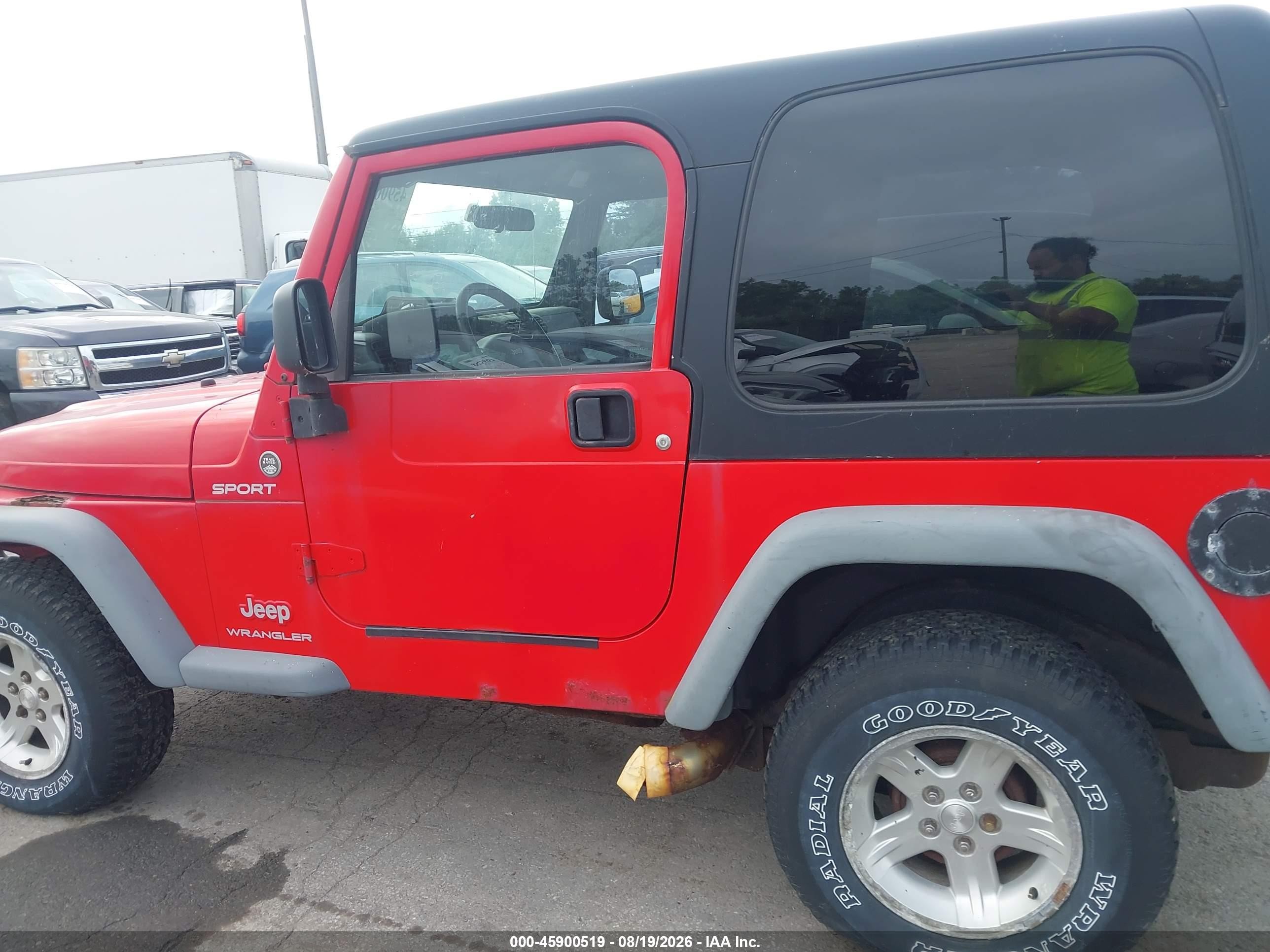 2005 Jeep Wrangler Sport Red vin: 1J4FA49S95P388230