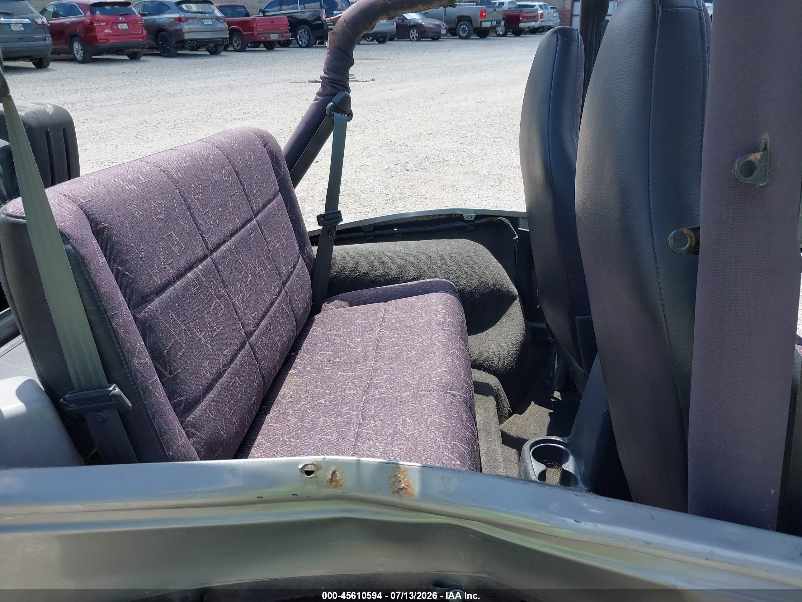 2002 Jeep Wrangler Sport Silver vin: 1J4FA49SX2P720266