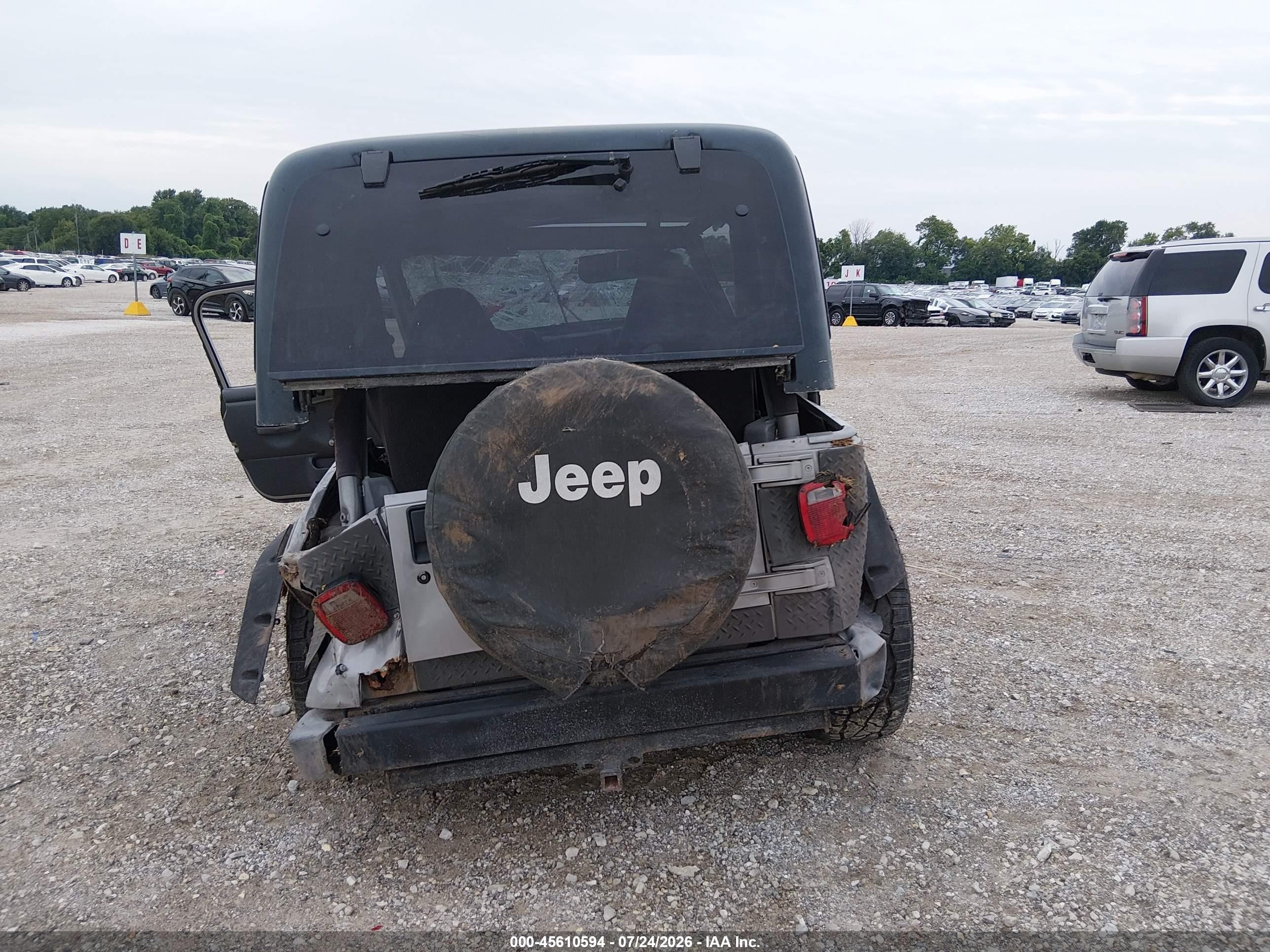 2002 Jeep Wrangler Sport Silver vin: 1J4FA49SX2P720266