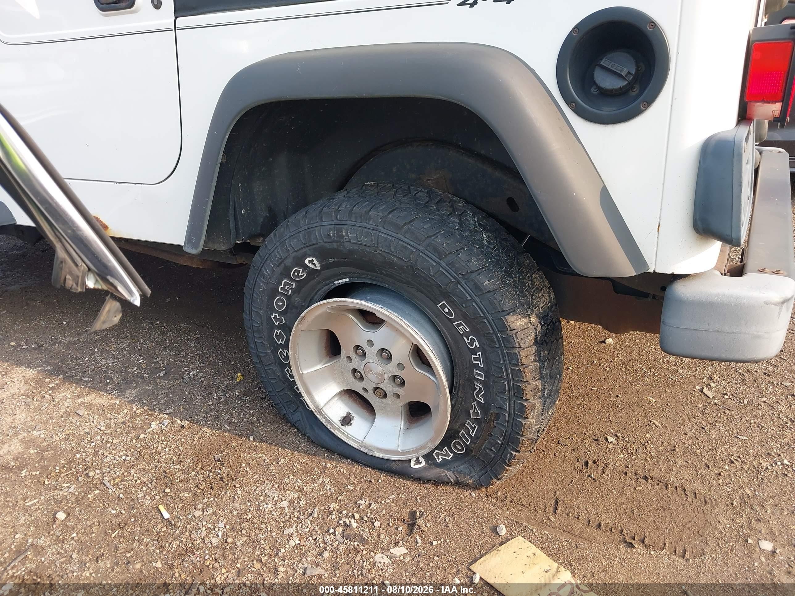 2002 Jeep Wrangler Sport Белый vin: 1J4FA49SX2P766762