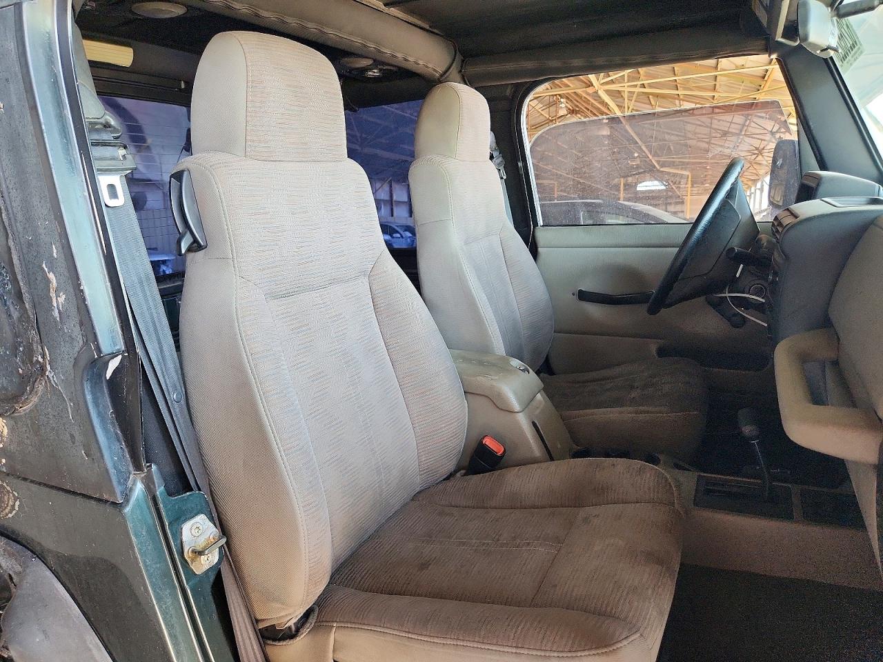 2004 Jeep Wrangler / Tj Sport Green vin: 1J4FA49SX4P702384