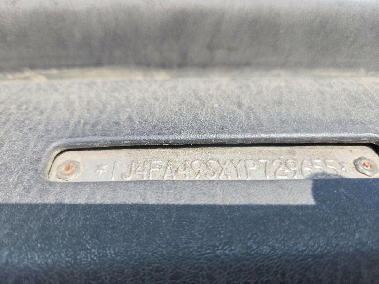 2000 Jeep Wrangler / Tj Sport Gray vin: 1J4FA49SXYP729655