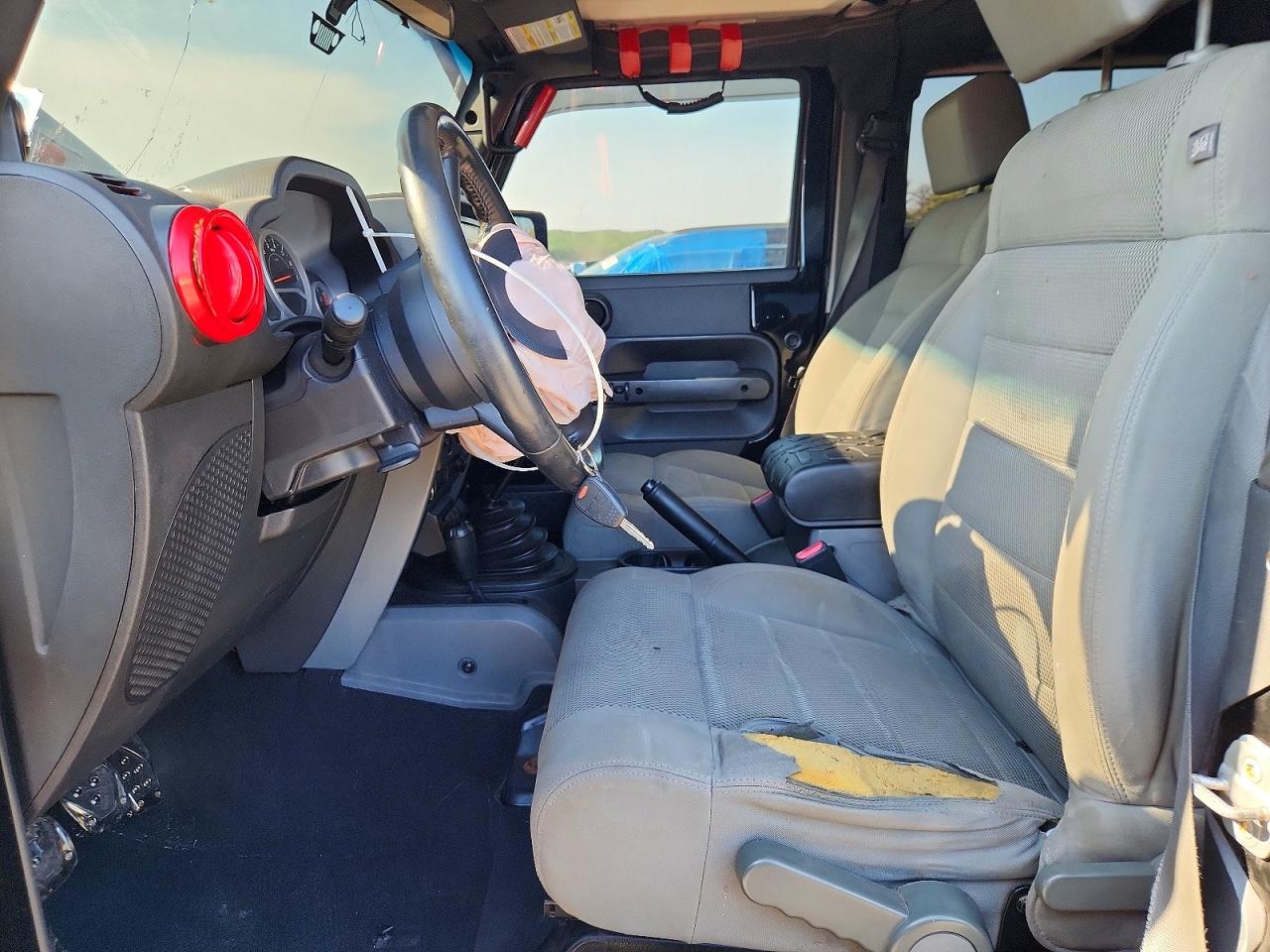 2007 Jeep Wrangler Sahara Black vin: 1J4FA54107L228512