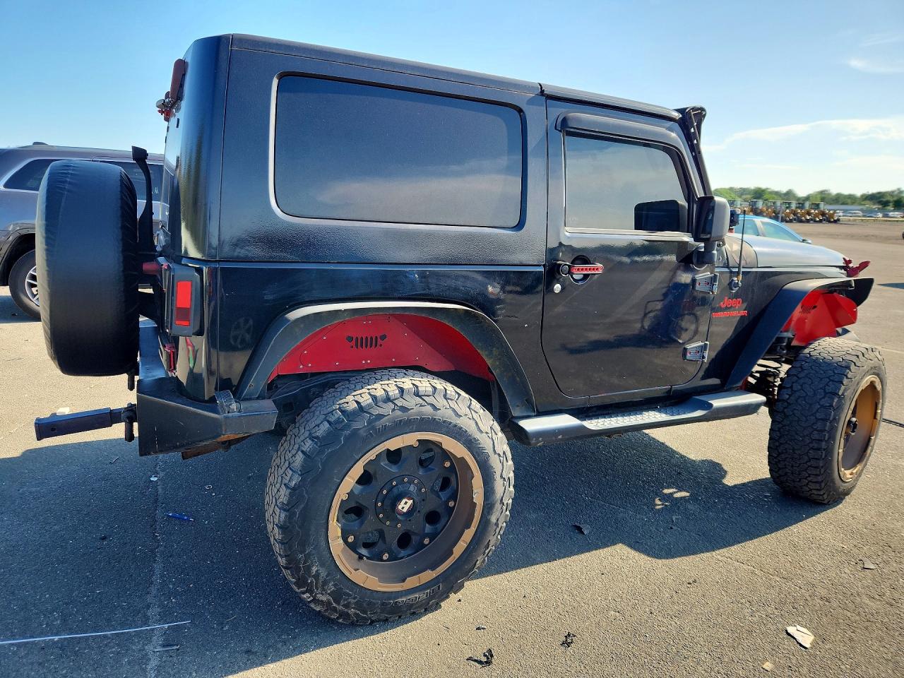 2007 Jeep Wrangler Sahara Black vin: 1J4FA54107L228512