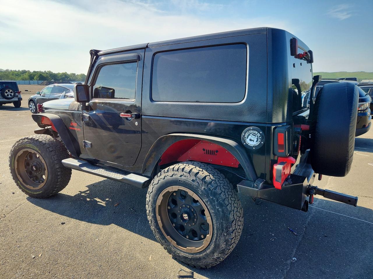2007 Jeep Wrangler Sahara Black vin: 1J4FA54107L228512