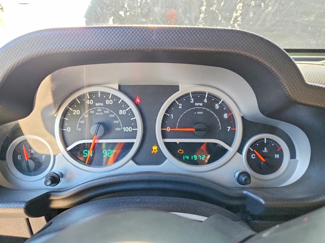 2007 Jeep Wrangler Sahara Black vin: 1J4FA54107L228512