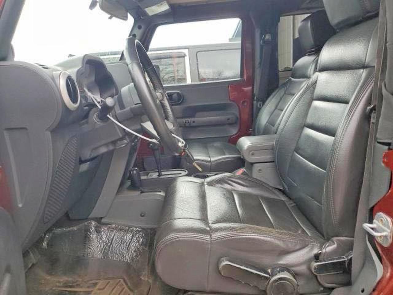 2008 Jeep Wrangler Sahara Бордовый vin: 1J4FA54118L537472