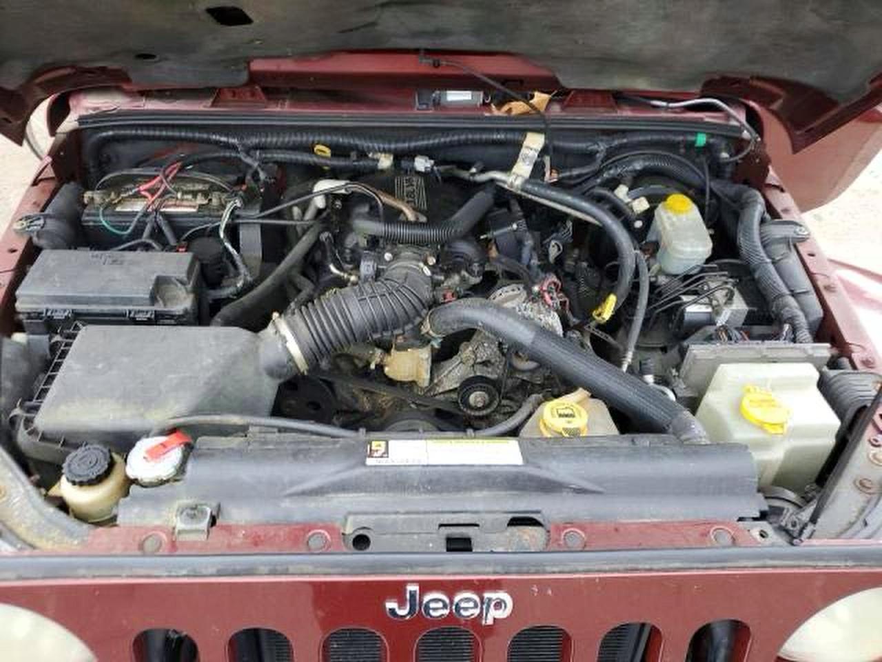 2008 Jeep Wrangler Sahara Бордовый vin: 1J4FA54118L537472