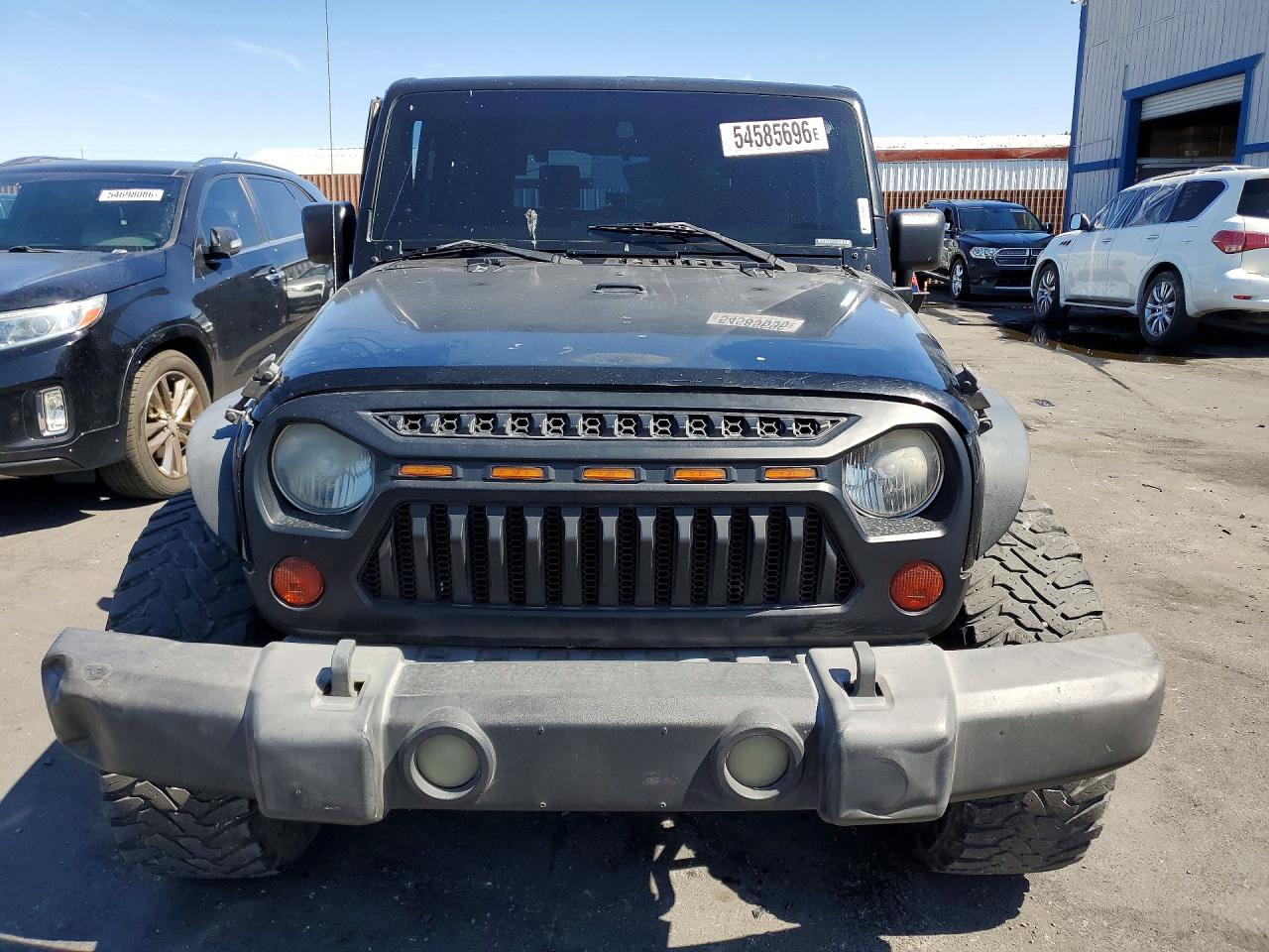 2008 Jeep Wrangler Sahara Black vin: 1J4FA54118L652380