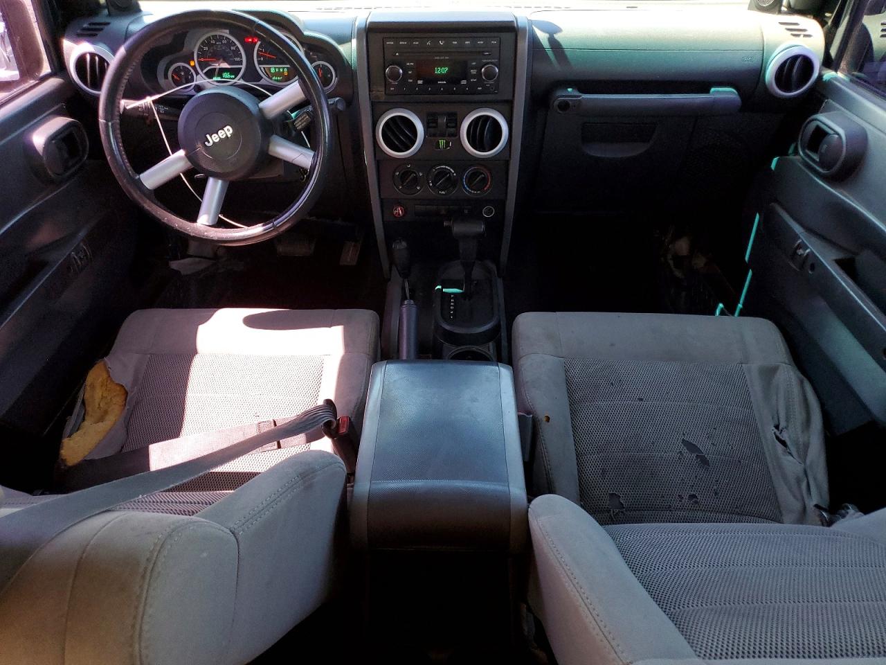 2008 Jeep Wrangler Sahara Black vin: 1J4FA54118L652380