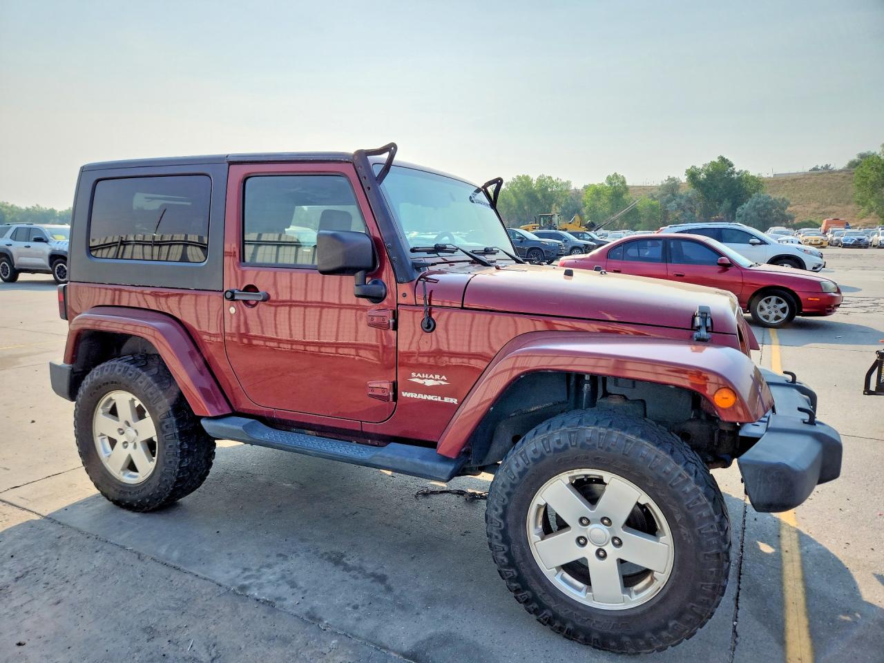 2007 Jeep Wrangler Sahara Burgundy vin: 1J4FA54127L134843