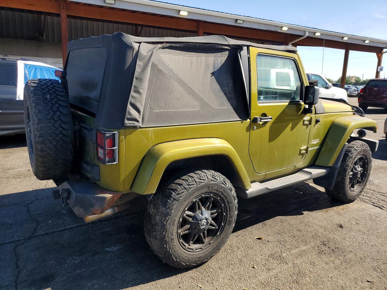 2007 Jeep Wrangler Sahara Green vin: 1J4FA54137L160528