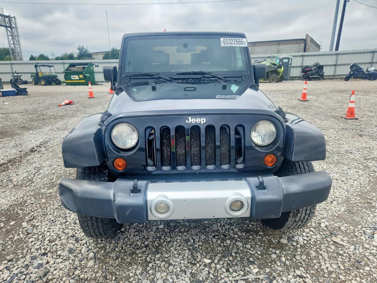 2009 Jeep Wrangler Sahara Black vin: 1J4FA54139L775910