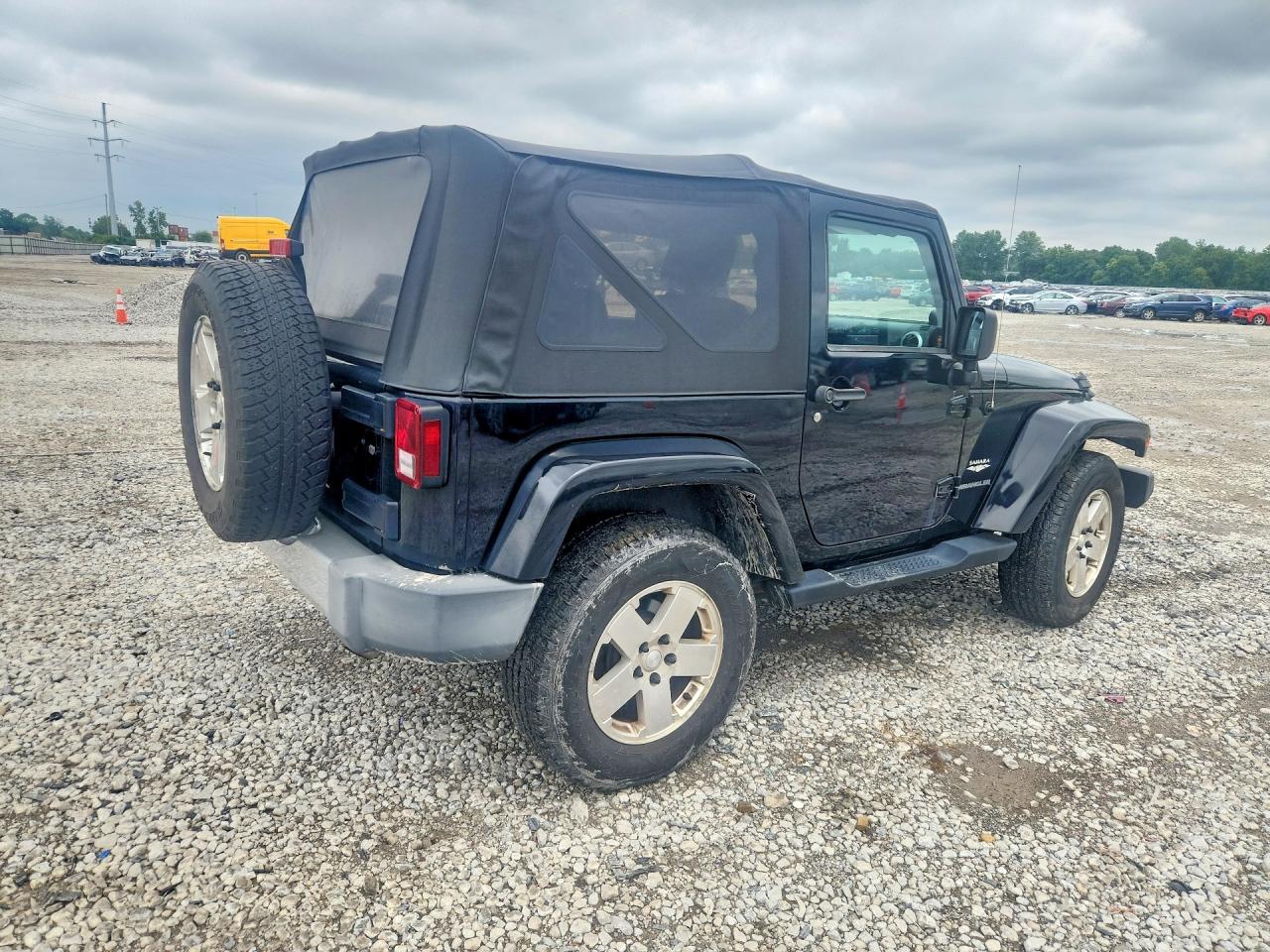 2009 Jeep Wrangler Sahara Black vin: 1J4FA54139L775910