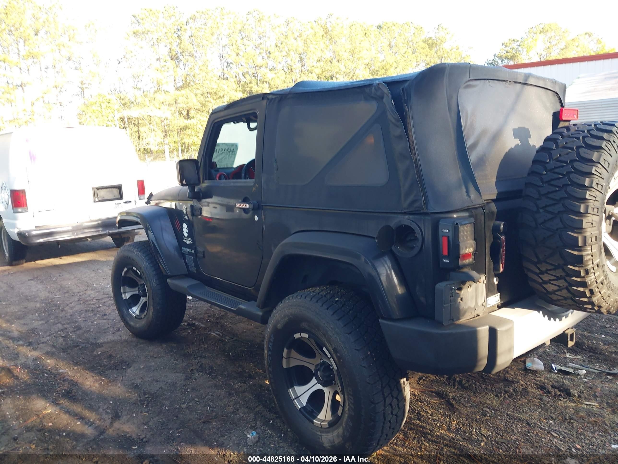 2008 Jeep Wrangler Sahara Black vin: 1J4FA54148L567095