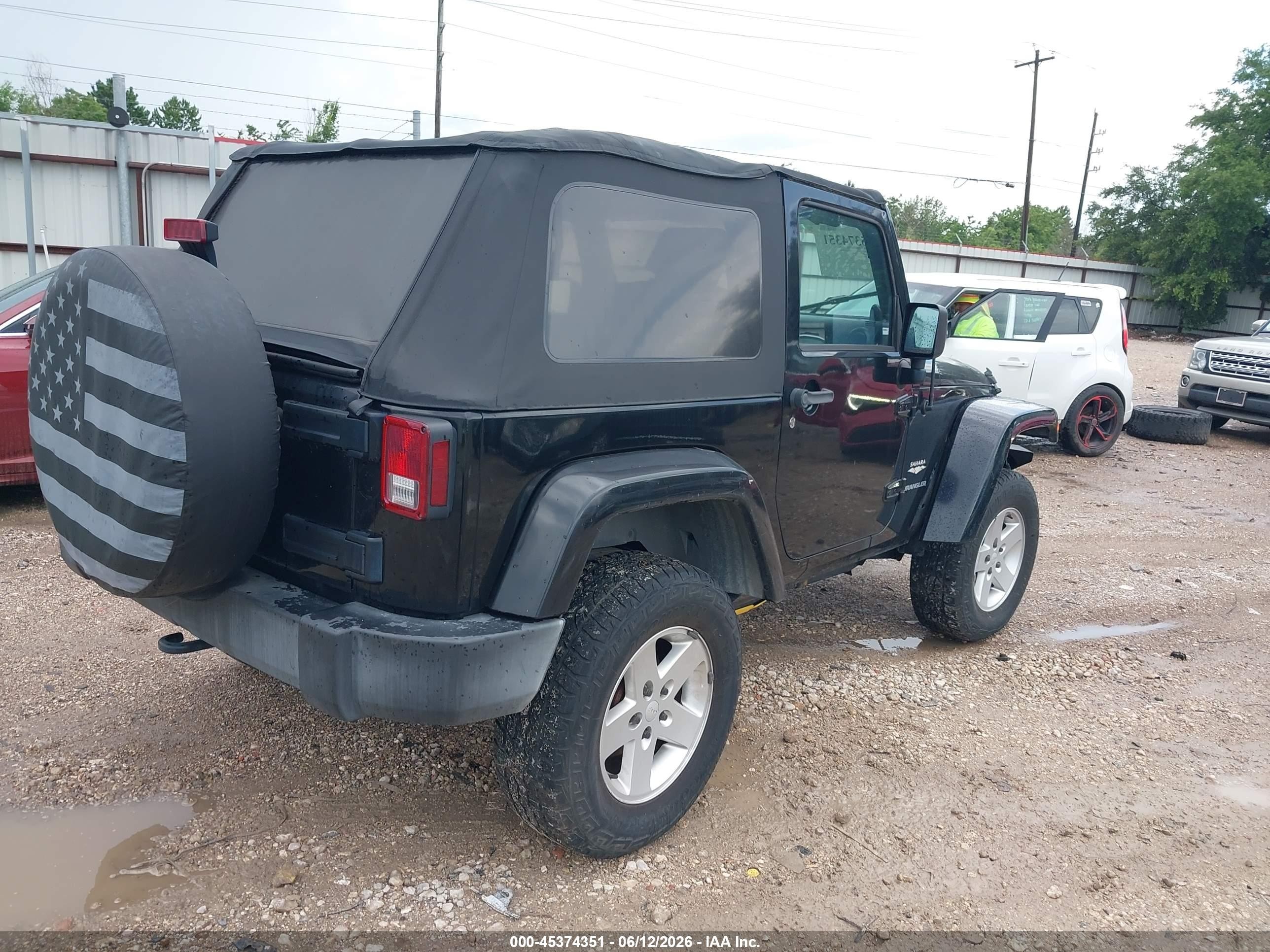 2007 Jeep Wrangler Sahara Black vin: 1J4FA54157L153094