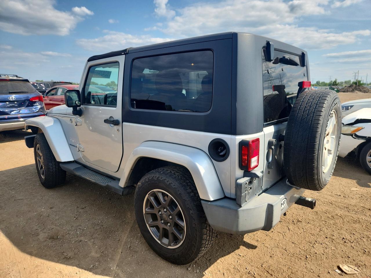 2008 Jeep Wrangler Sahara Серебряный vin: 1J4FA54158L543422