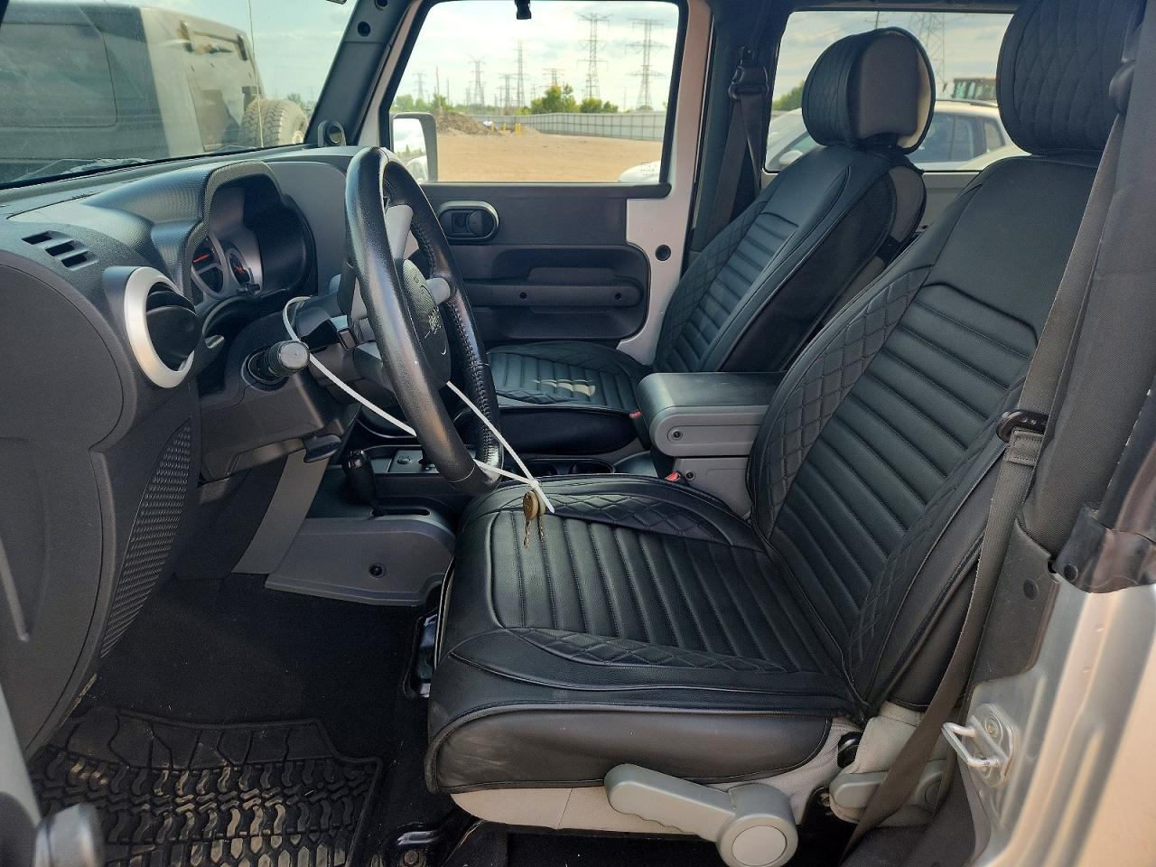 2008 Jeep Wrangler Sahara Серебряный vin: 1J4FA54158L543422