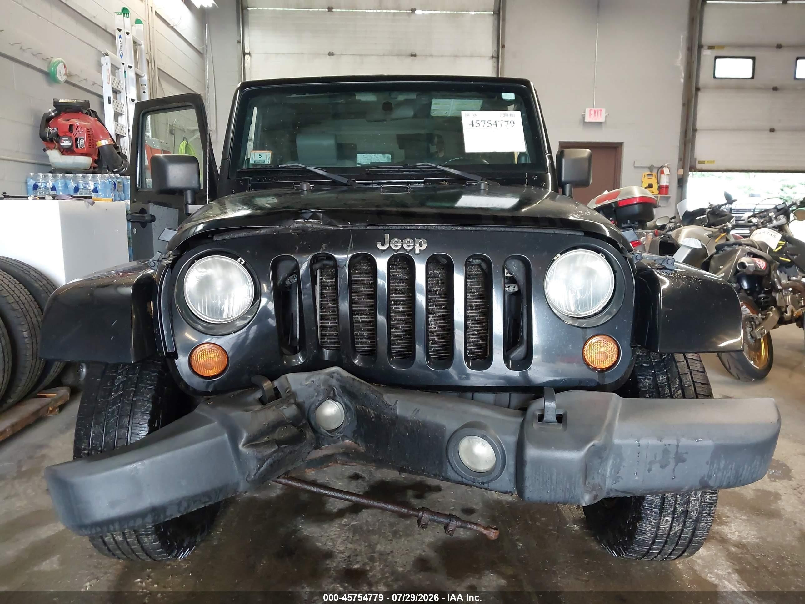 2007 Jeep Wrangler Sahara Black vin: 1J4FA54167L164623
