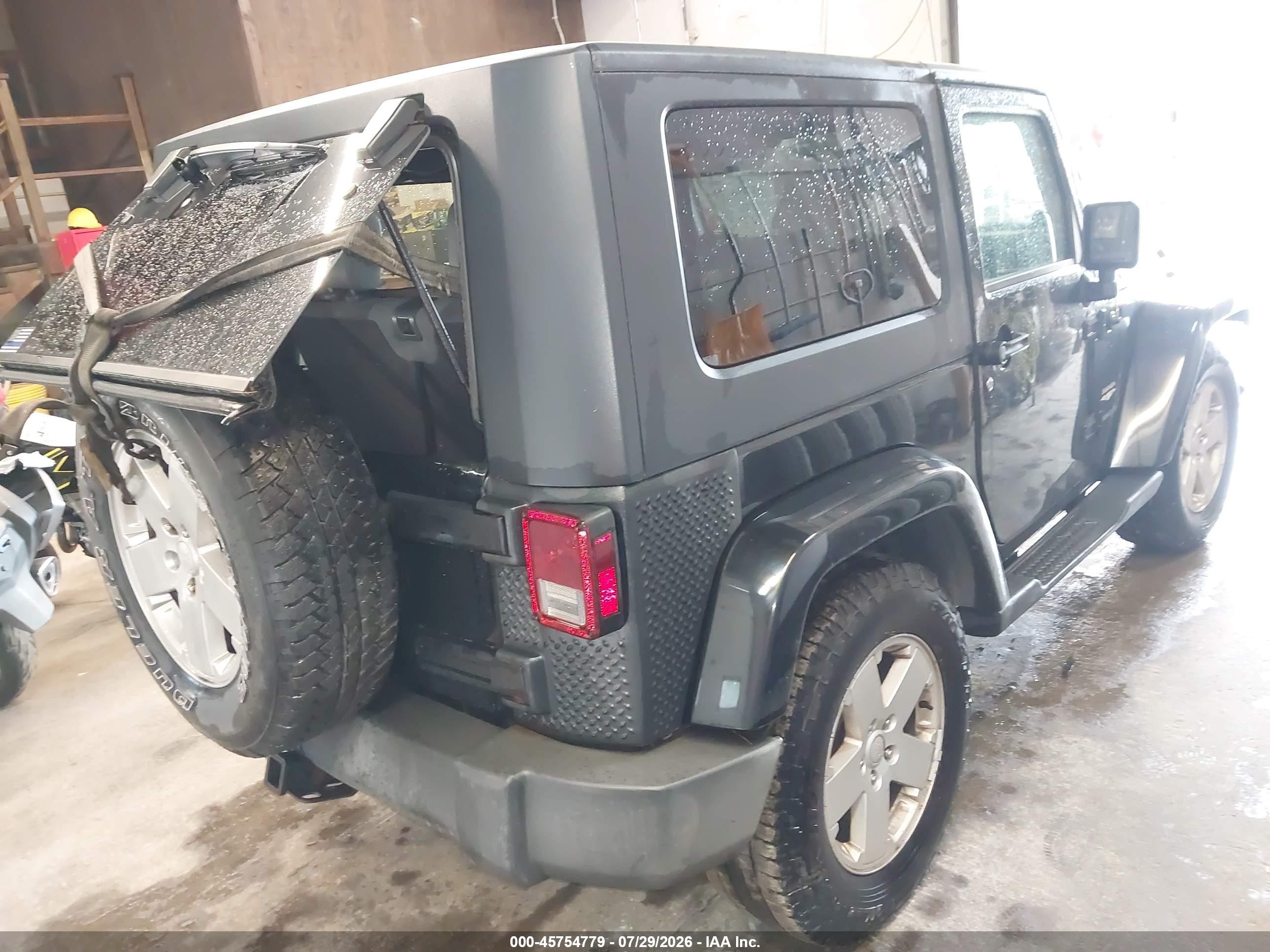 2007 Jeep Wrangler Sahara Black vin: 1J4FA54167L164623