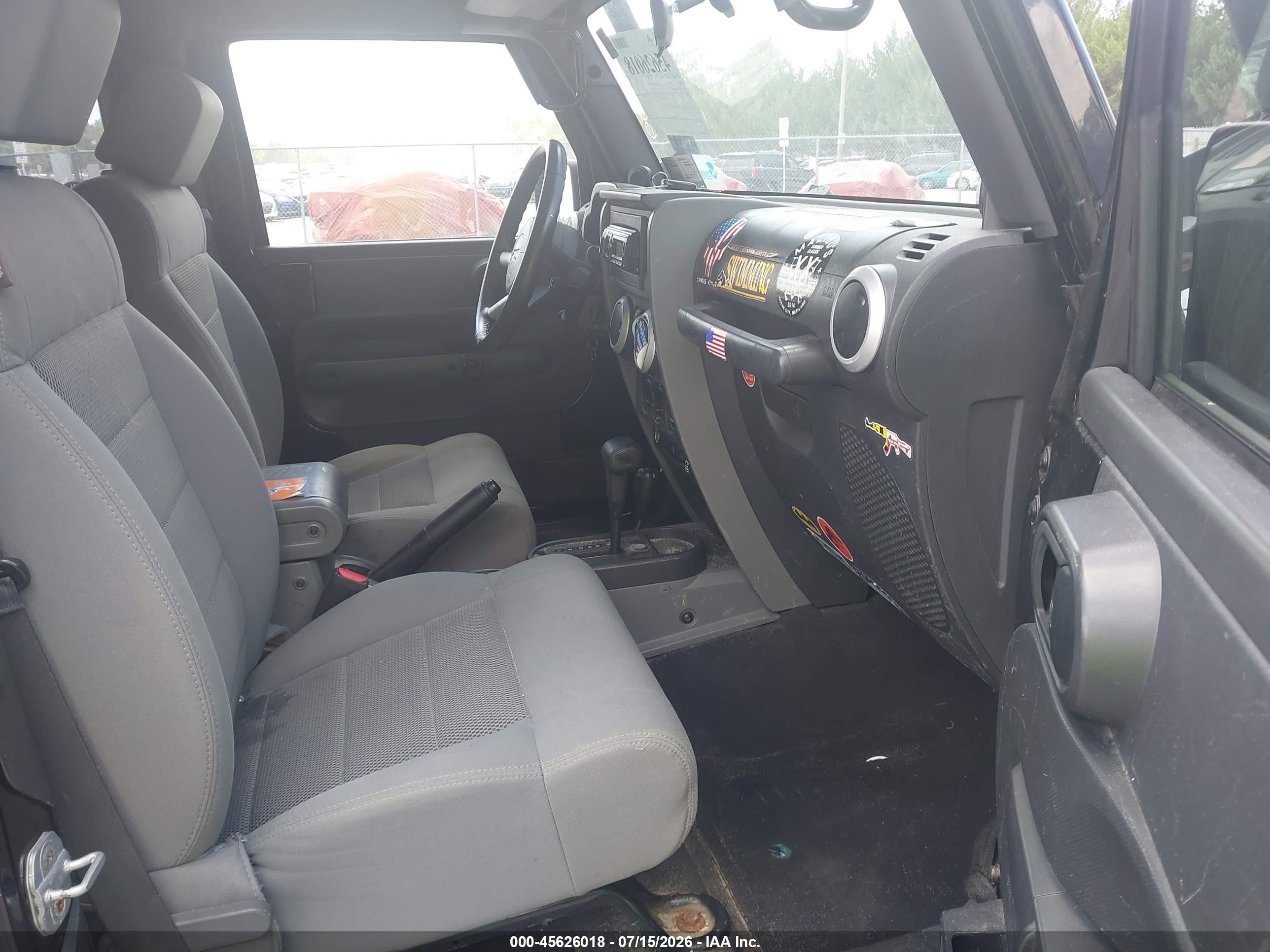 2008 Jeep Wrangler Sahara Black vin: 1J4FA54168L578941