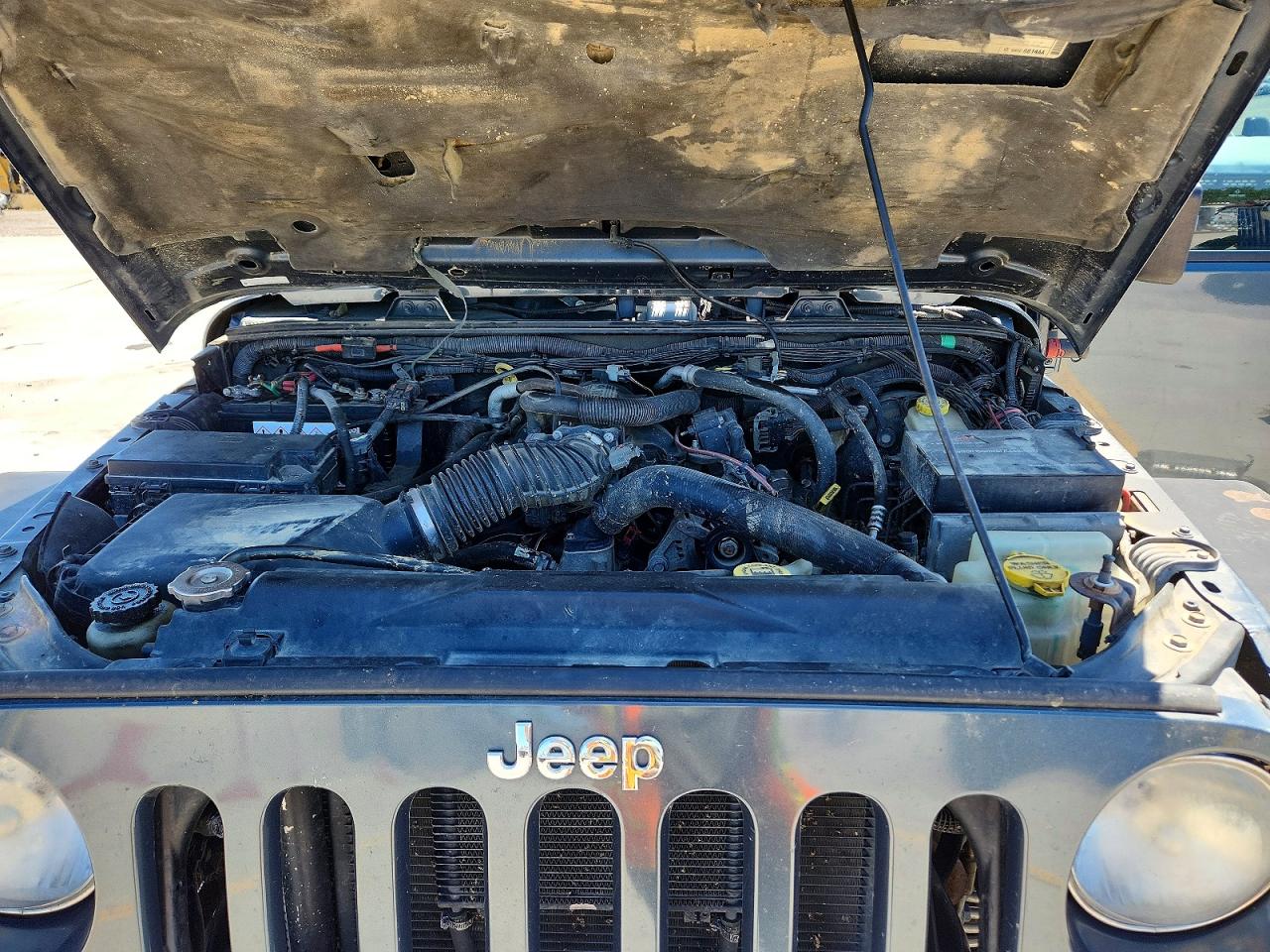 2008 Jeep Wrangler Sahara Blue vin: 1J4FA54178L617620